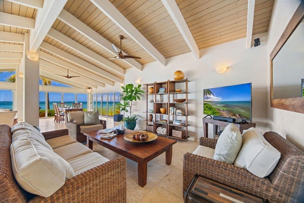 465 & 467  Hana Hwy Kuau, Spreckelsville/Paia/Kuau home - photo 12 of 50