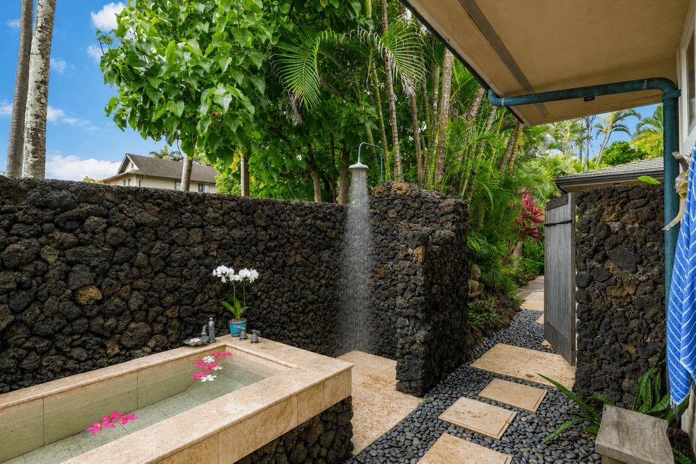 465 & 467  Hana Hwy Kuau, Spreckelsville/Paia/Kuau home - photo 26 of 50