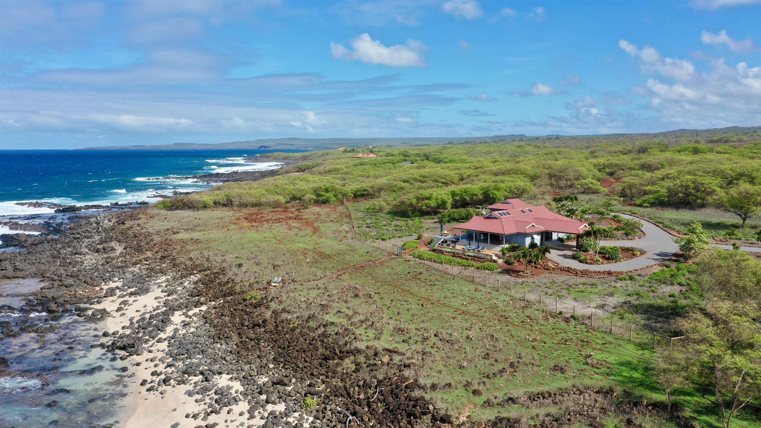 4670  Pohakuloa Rd , Molokai home - photo 7 of 45