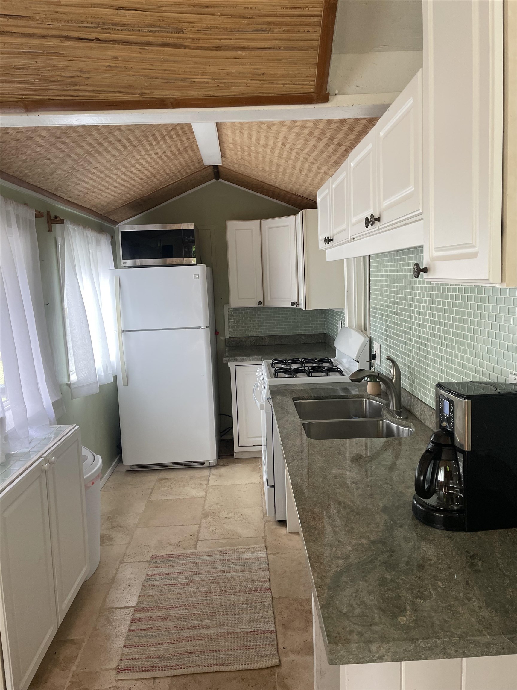 46703  Hana Hwy , Hana home - photo 29 of 34