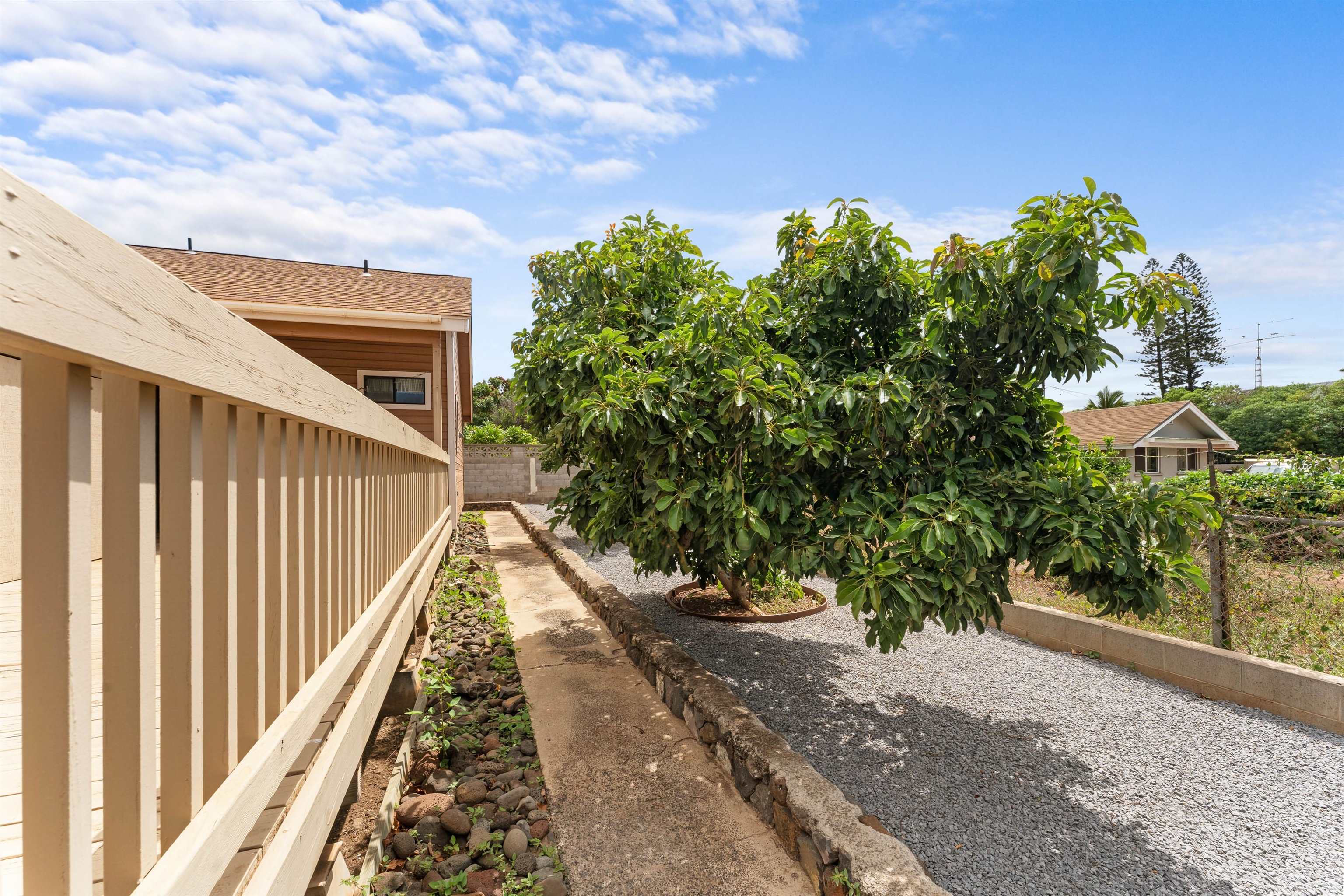 468  Kaiwahine St , Kihei home - photo 17 of 21
