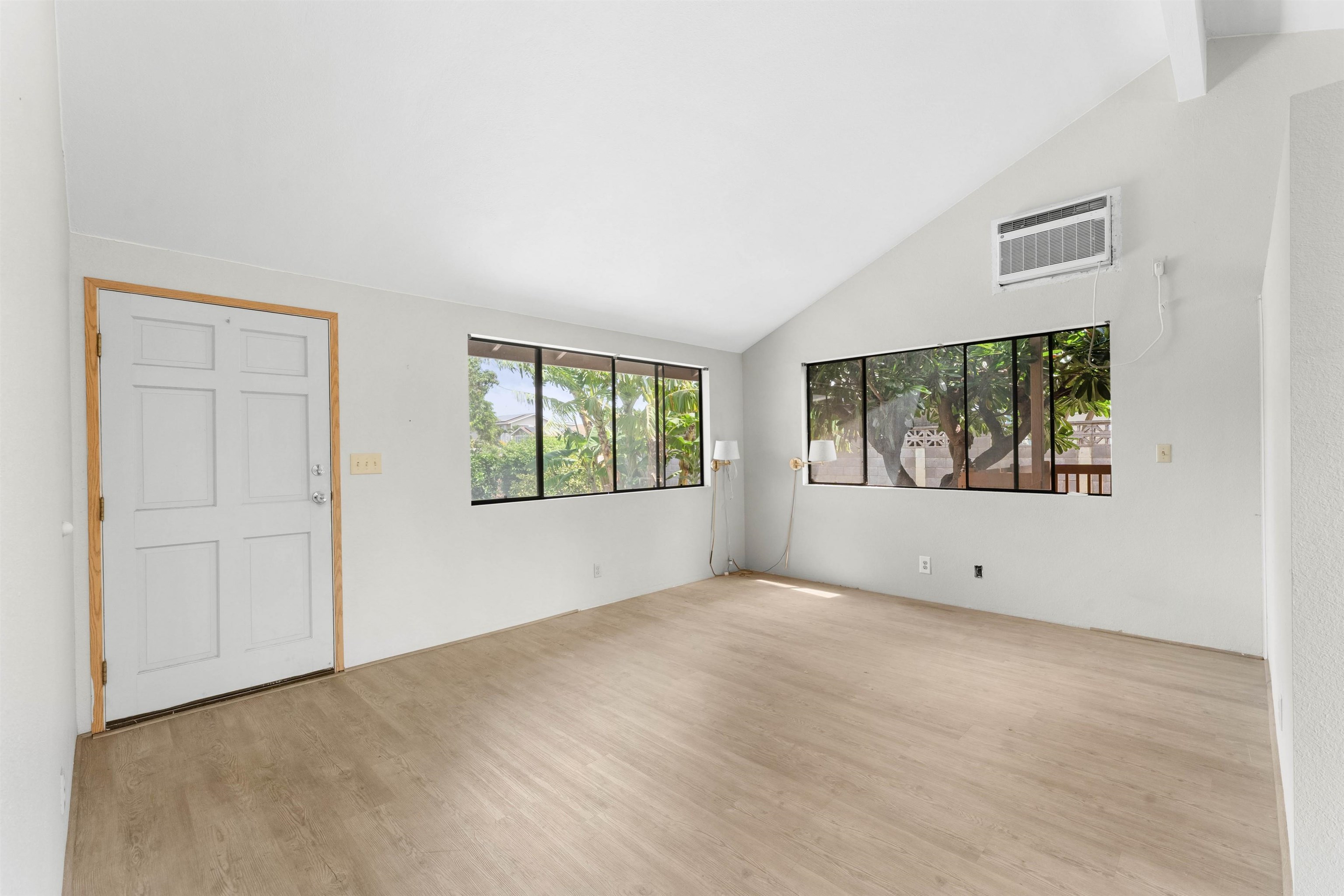 468  Kaiwahine St , Kihei home - photo 4 of 21