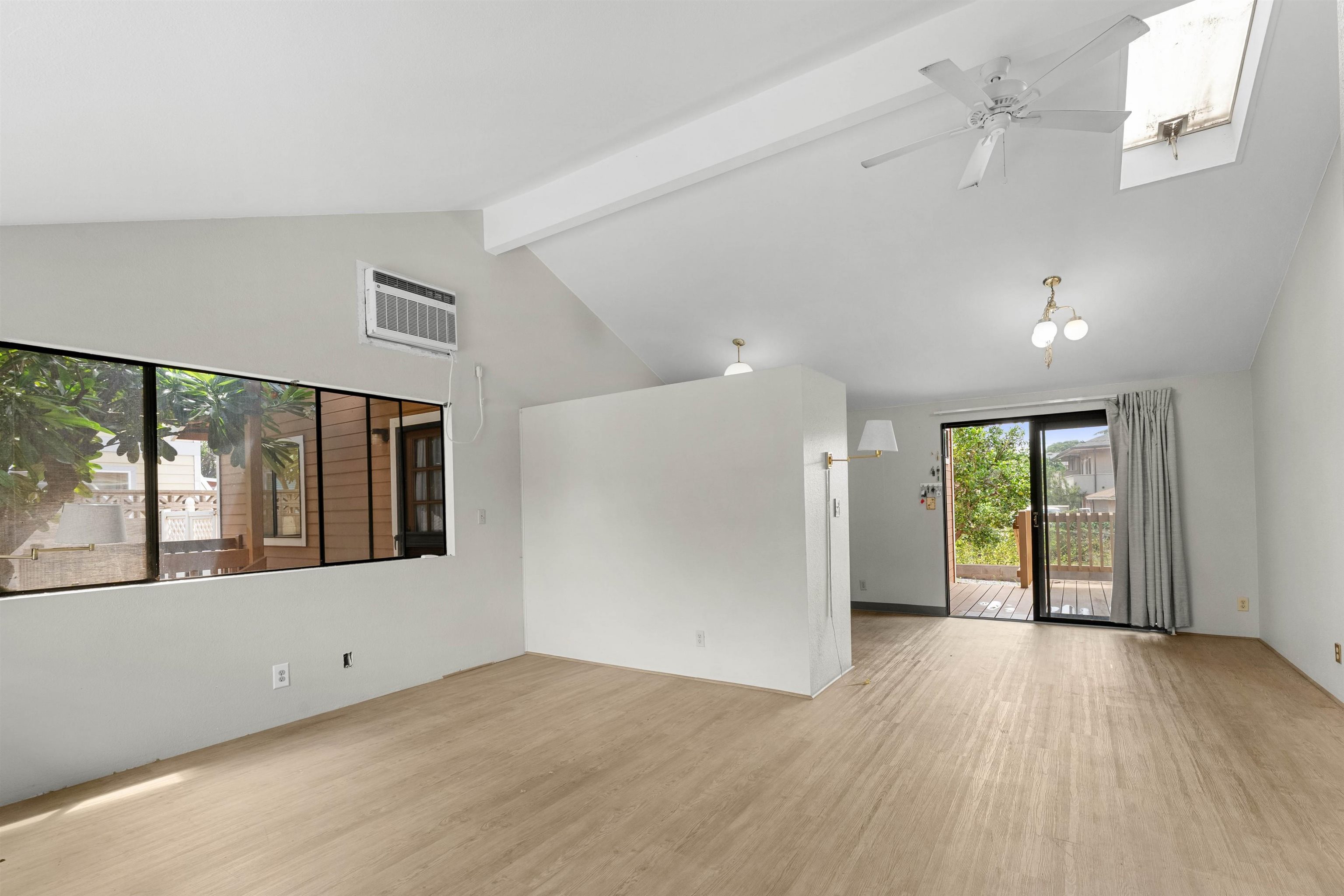 468  Kaiwahine St , Kihei home - photo 6 of 21