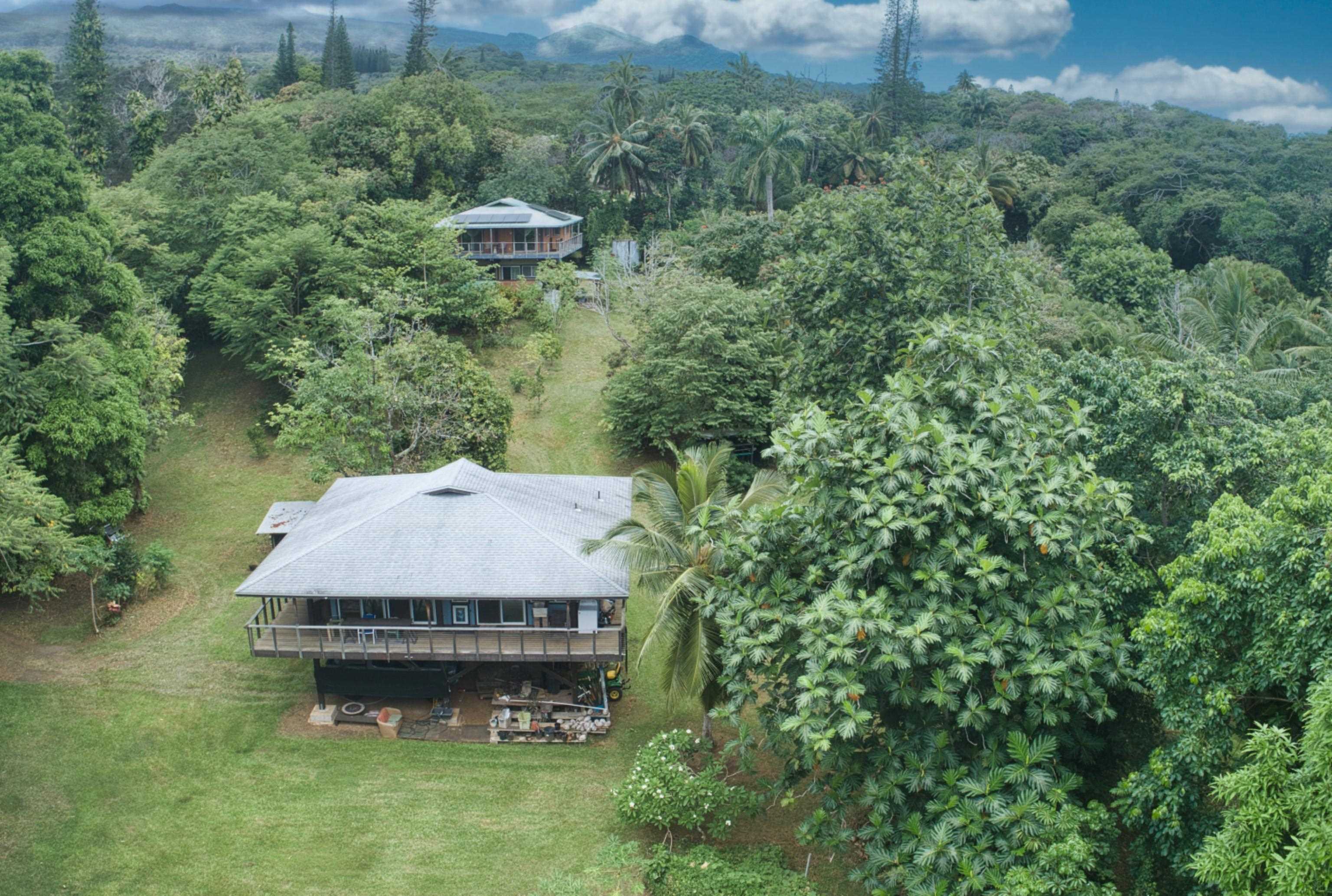 4685  Uakea Rd , Hana home - photo 2 of 48