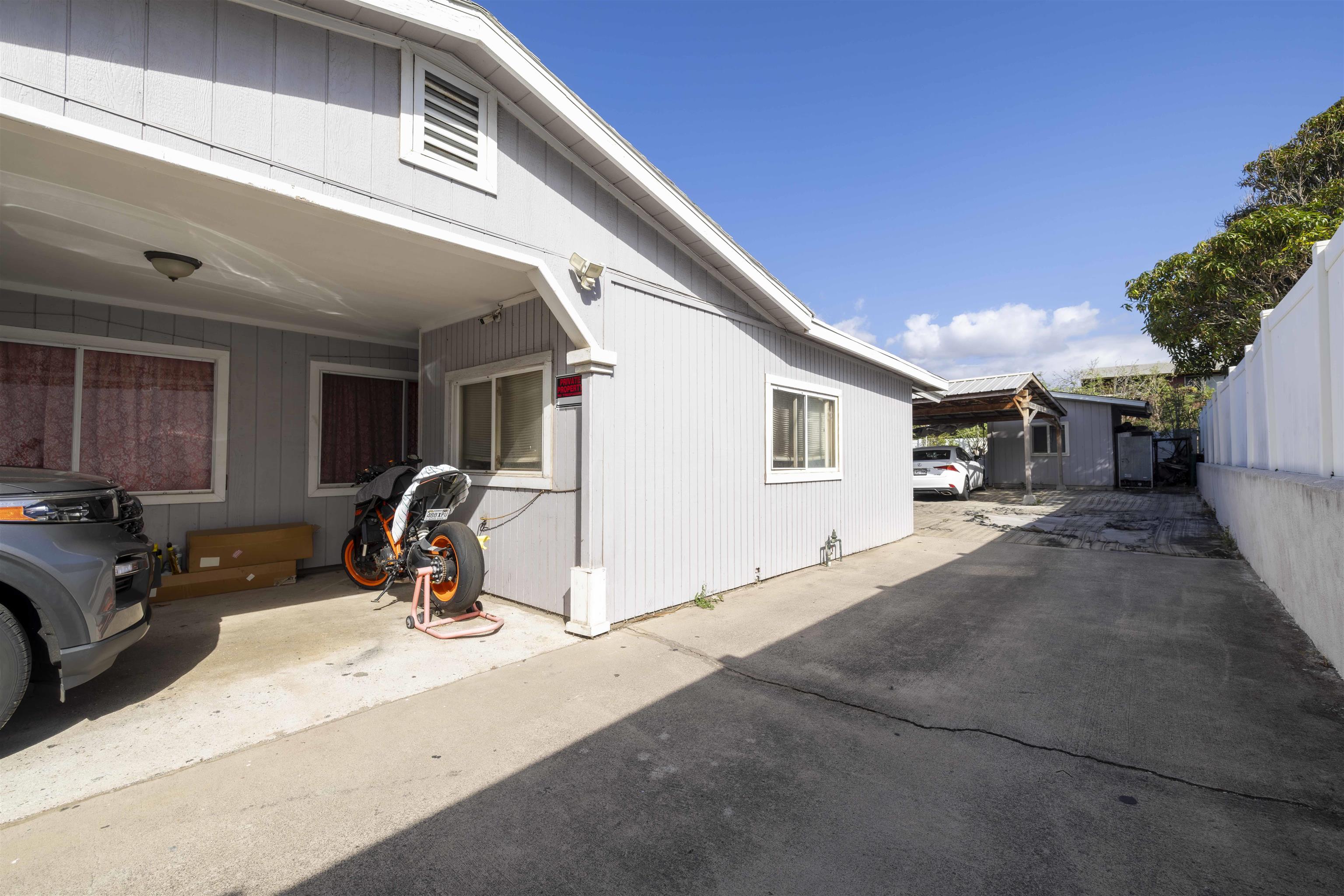 469  Aleo Pl , Kahului home - photo 3 of 21