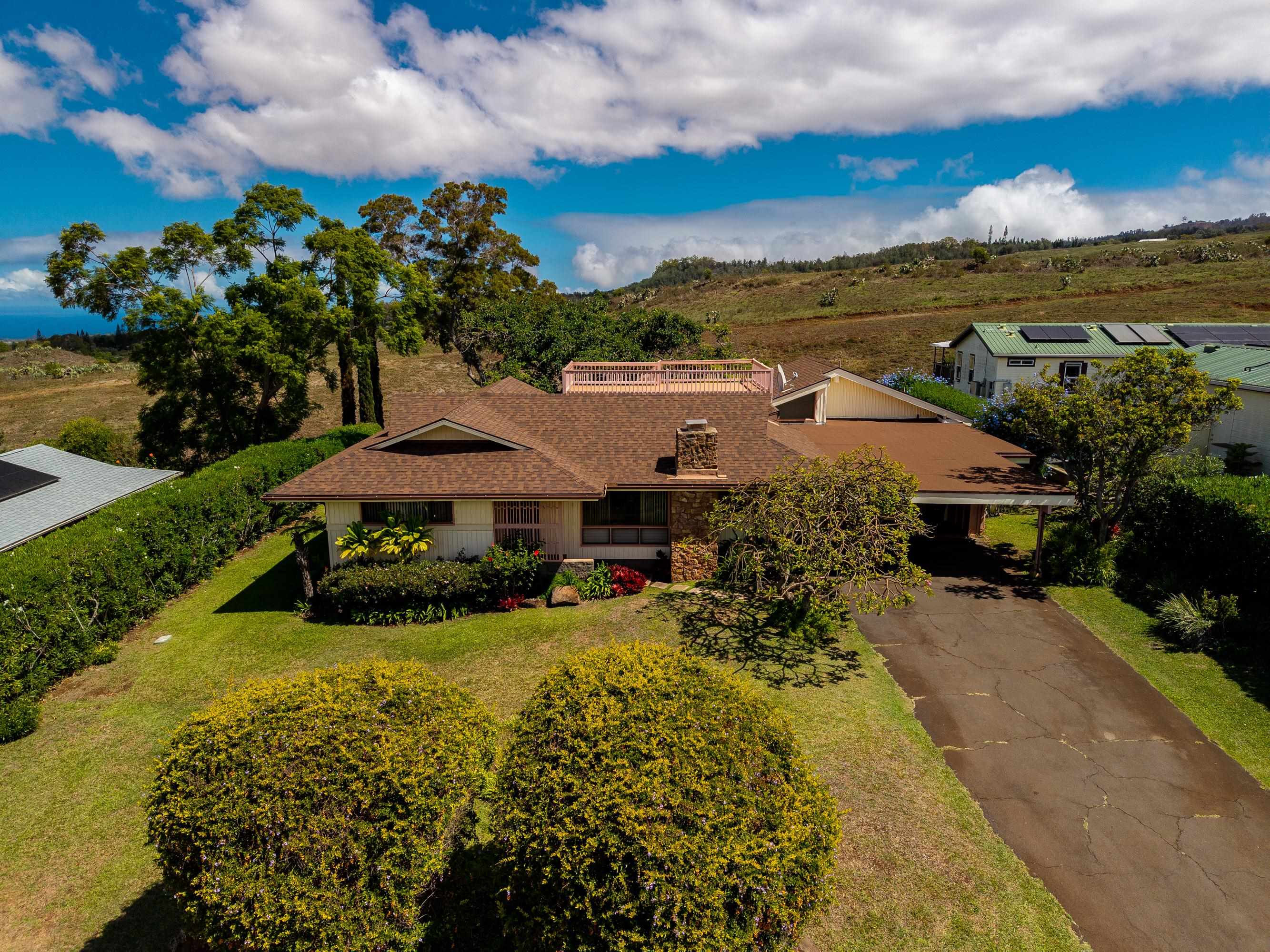 47  Ka Dr , Kula/Ulupalakua/Kanaio home - photo 2 of 50