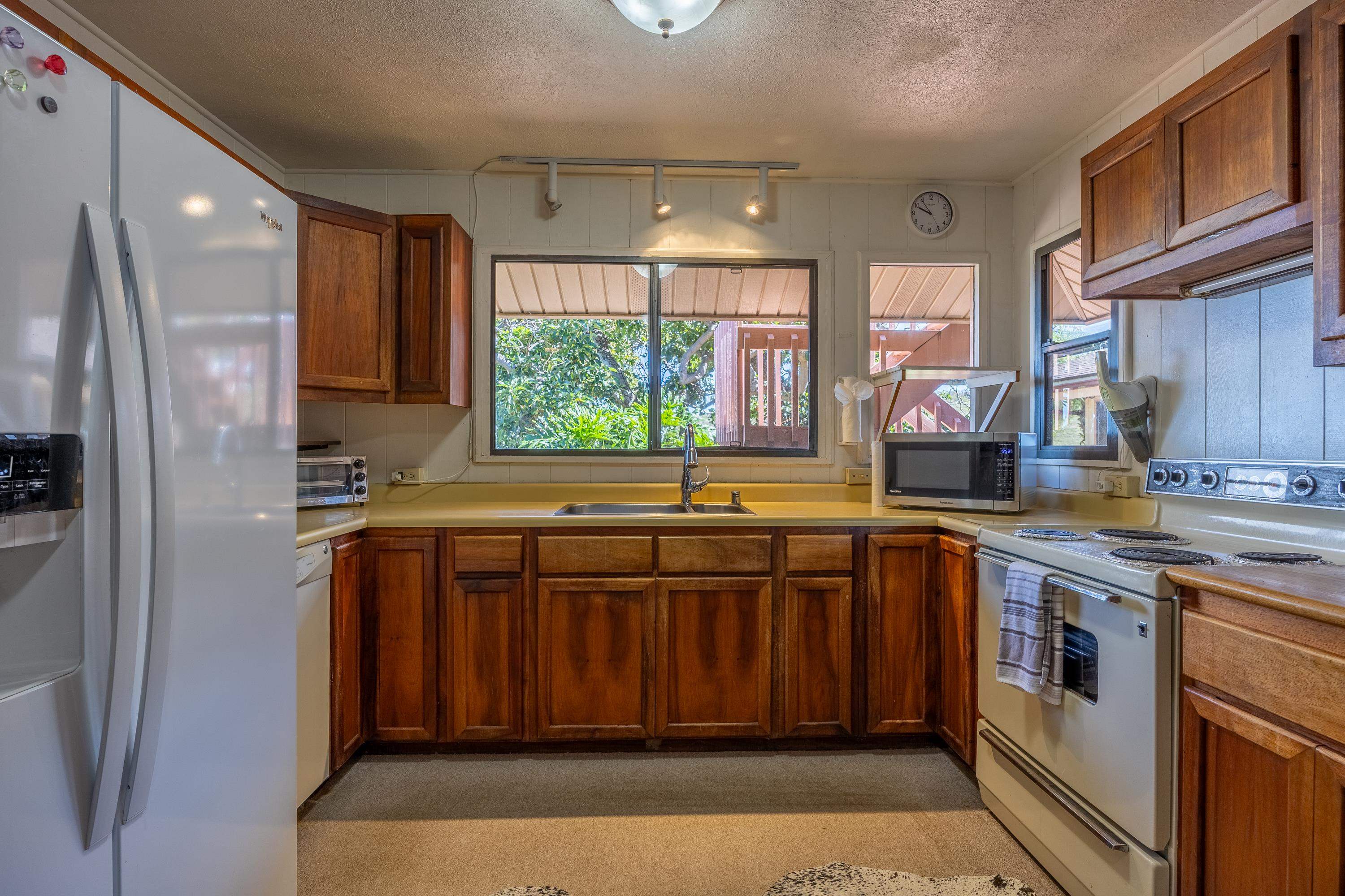 47  Ka Dr , Kula/Ulupalakua/Kanaio home - photo 14 of 50