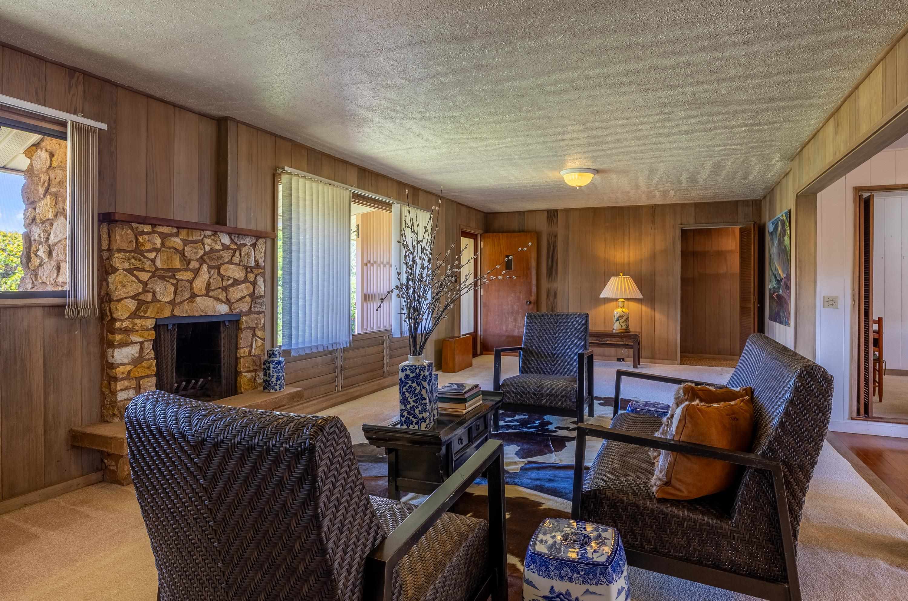 47  Ka Dr , Kula/Ulupalakua/Kanaio home - photo 5 of 50