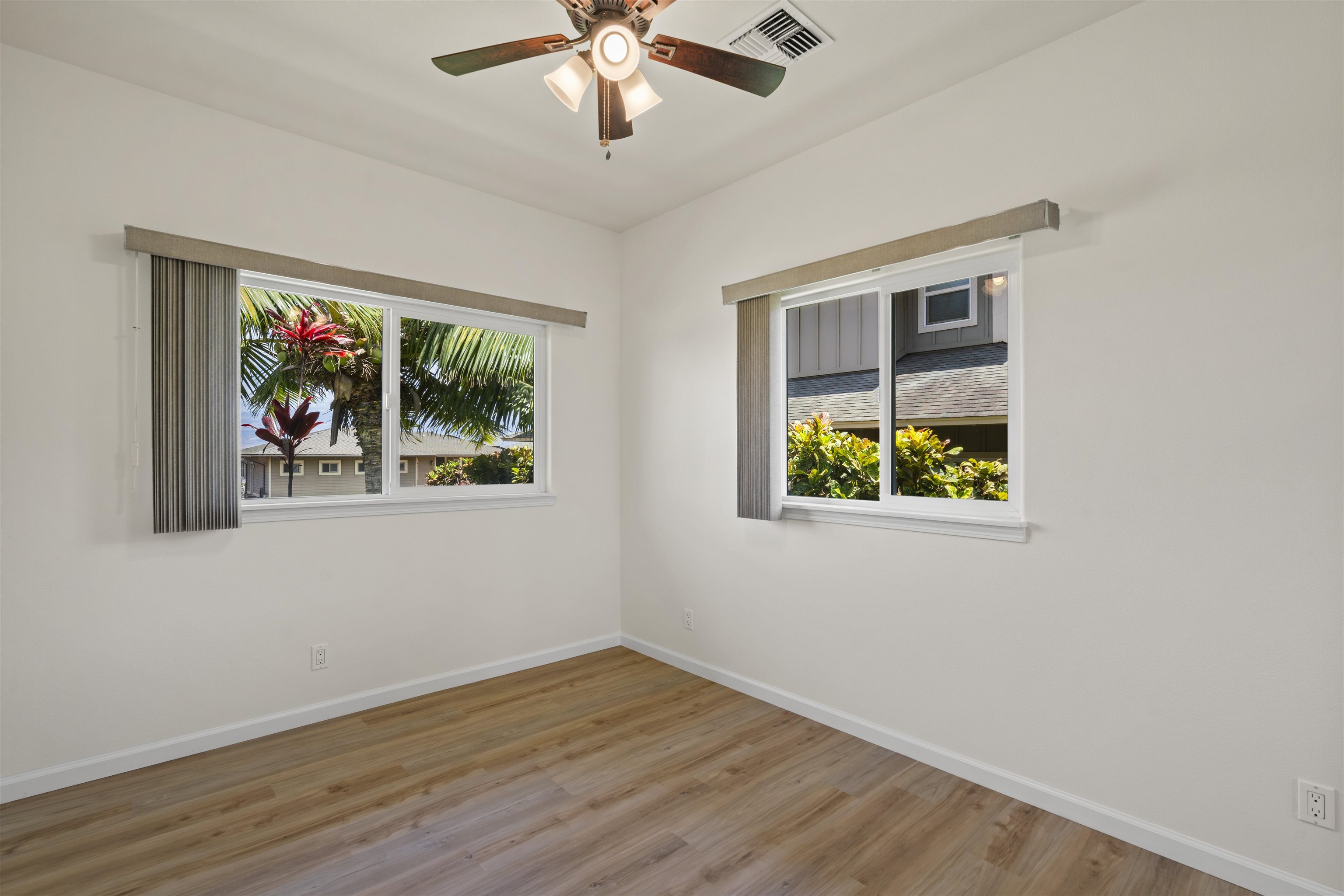 47  Moolu St , Wailuku home - photo 30 of 41