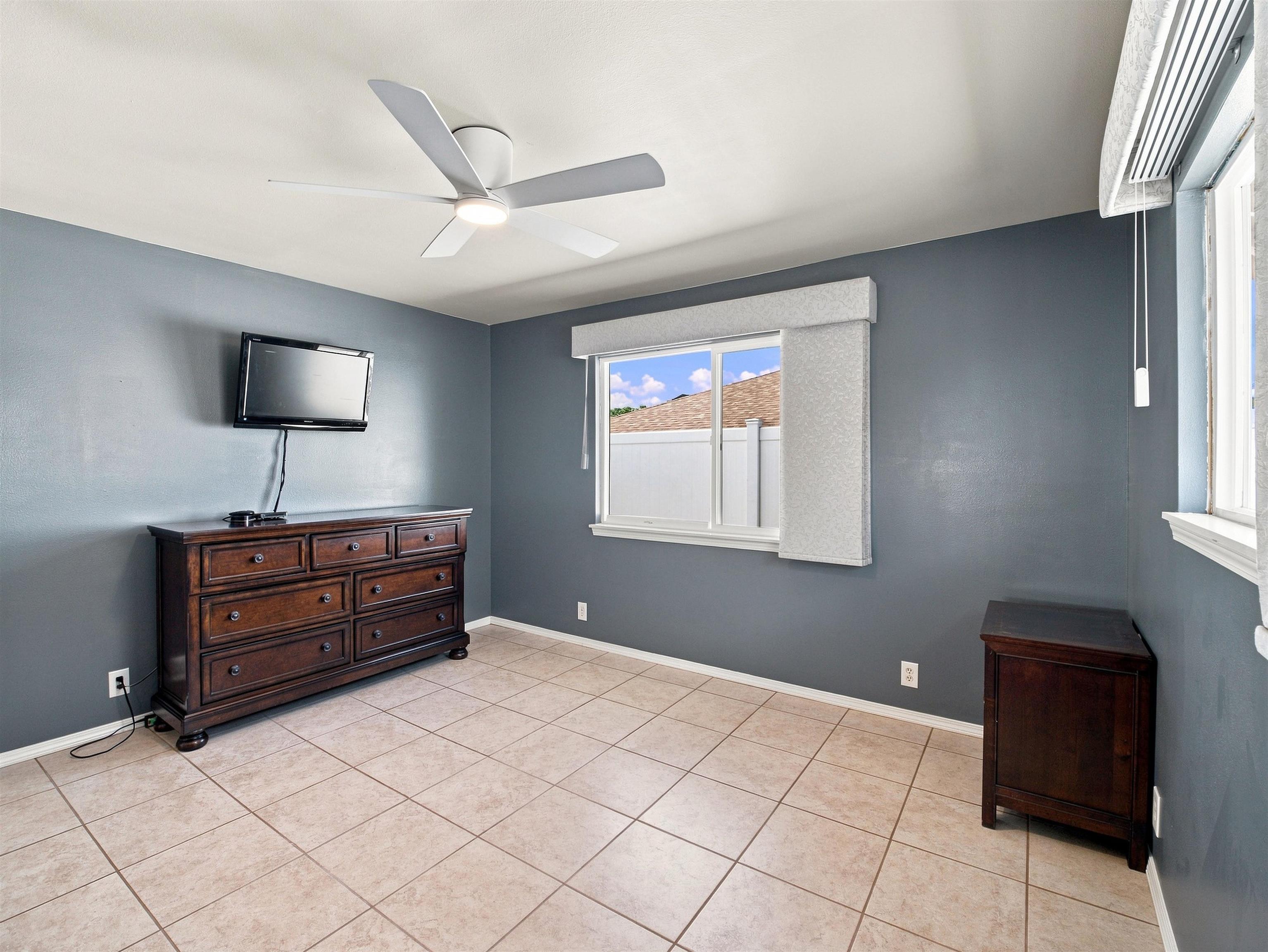 47  Polale St , Kihei home - photo 13 of 35