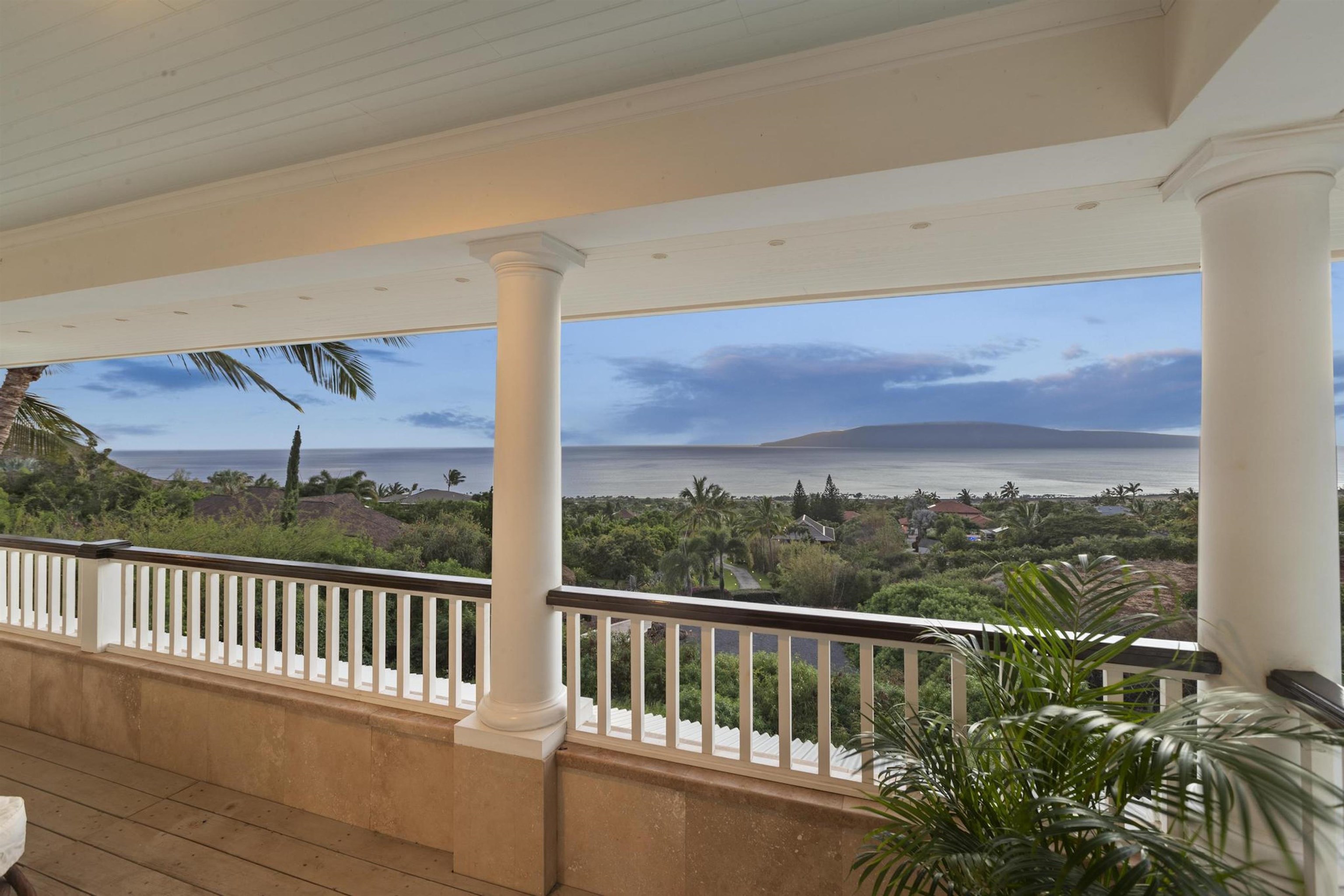 47  Wailau Pl Launiupoko, Lahaina home - photo 37 of 45