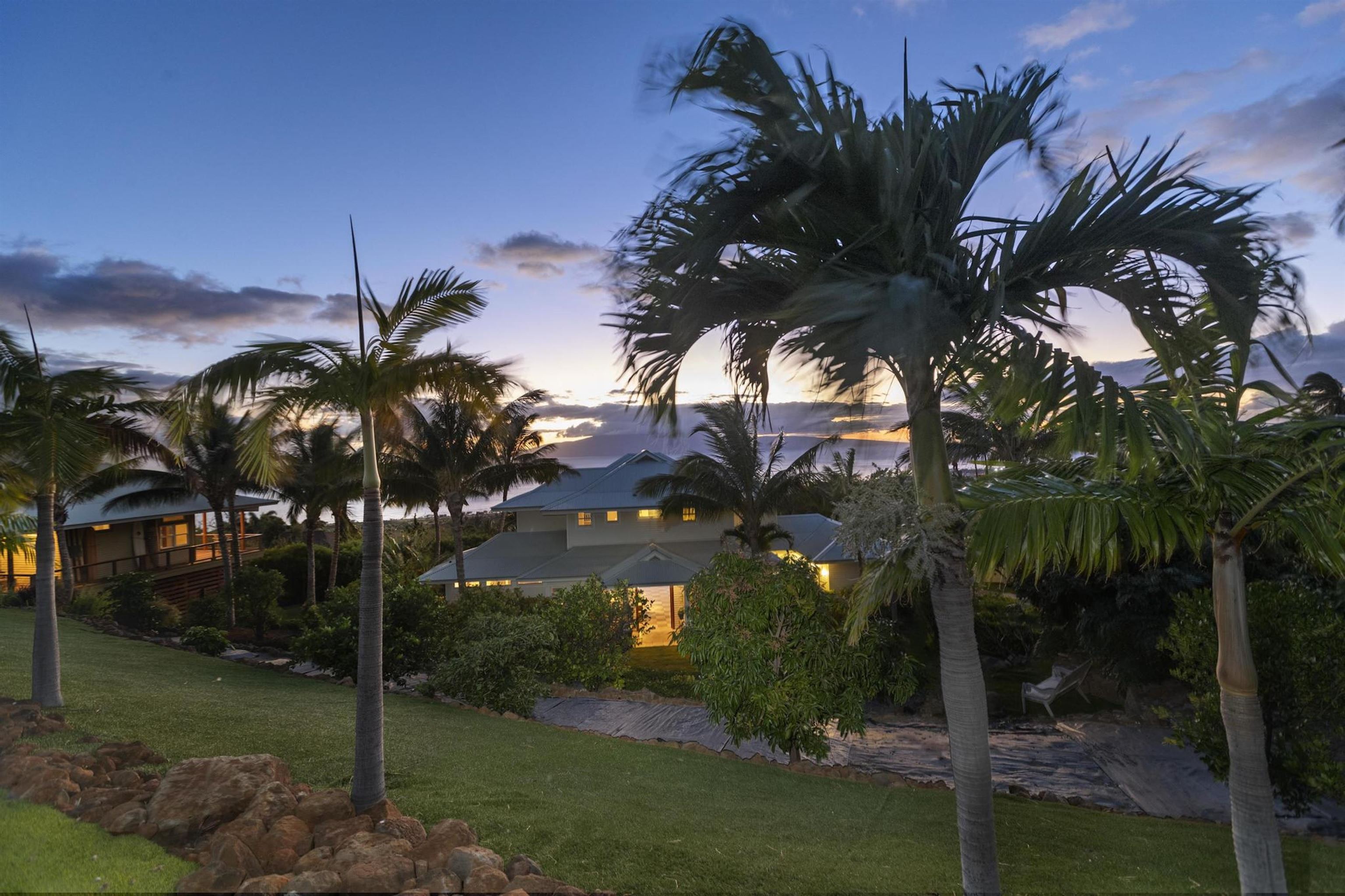 47  Wailau Pl Launiupoko, Lahaina home - photo 44 of 45