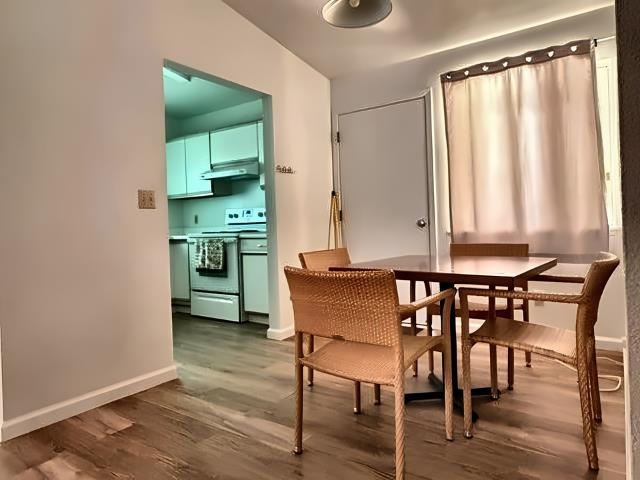 470  Iliahi St , Lanai home - photo 8 of 13