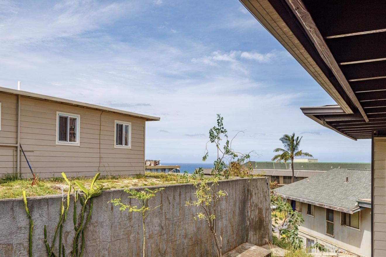 Puuone Gardens condo # 23, Wailuku, Hawaii - photo 15 of 18