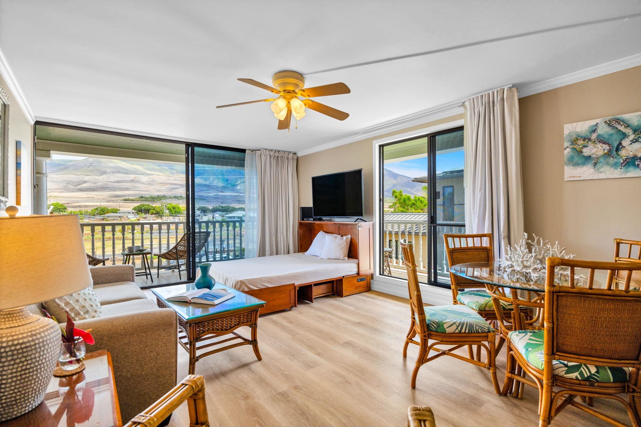 Lahaina Shores condo # 202, Lahaina, Hawaii - photo 4 of 28