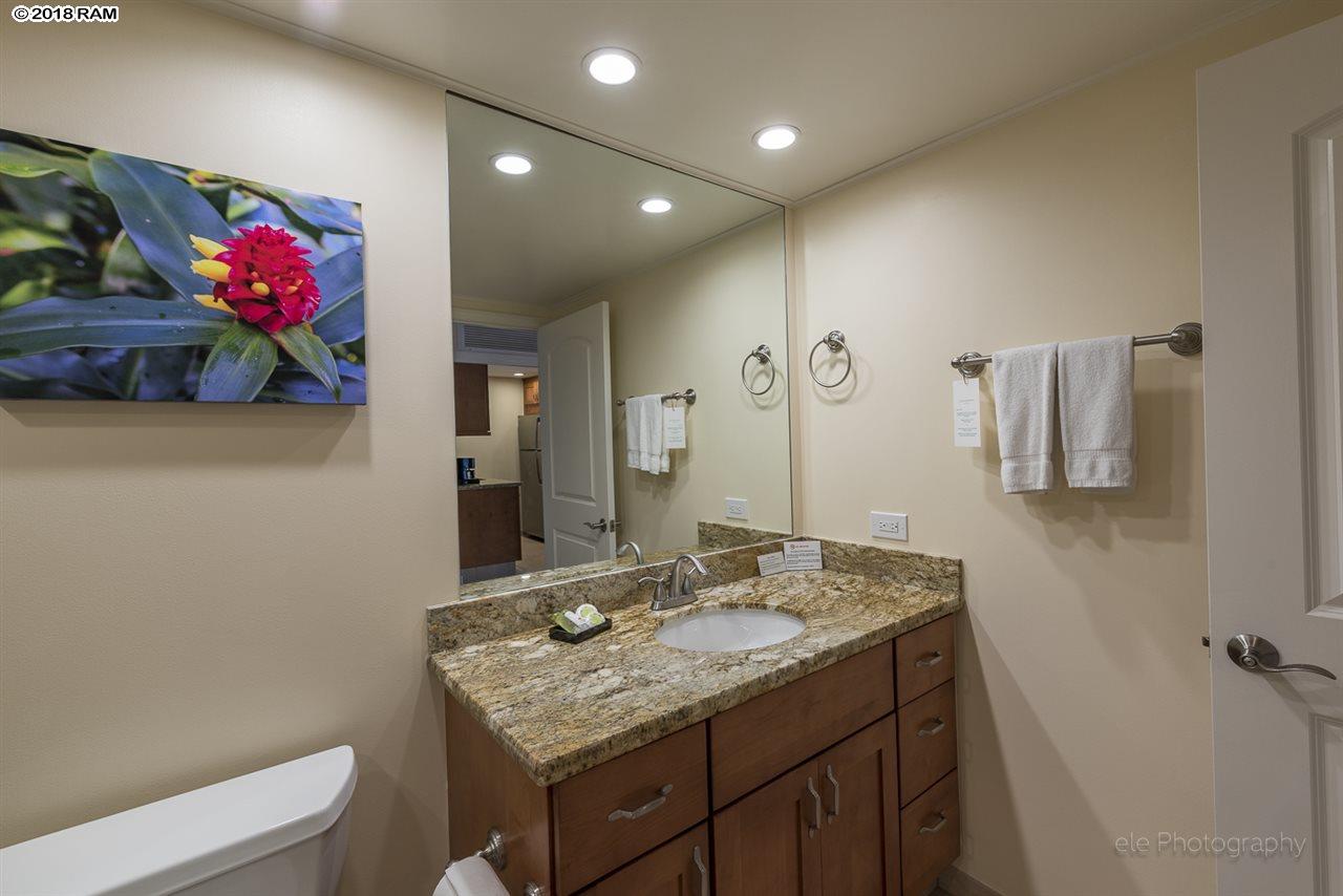 Lahaina Shores condo # 208, Lahaina, Hawaii - photo 6 of 30