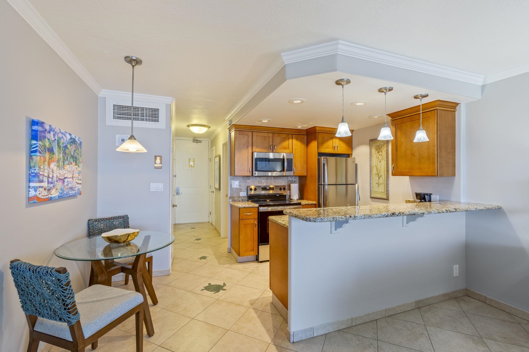 Lahaina Shores condo # 213, Lahaina, Hawaii - photo 11 of 30