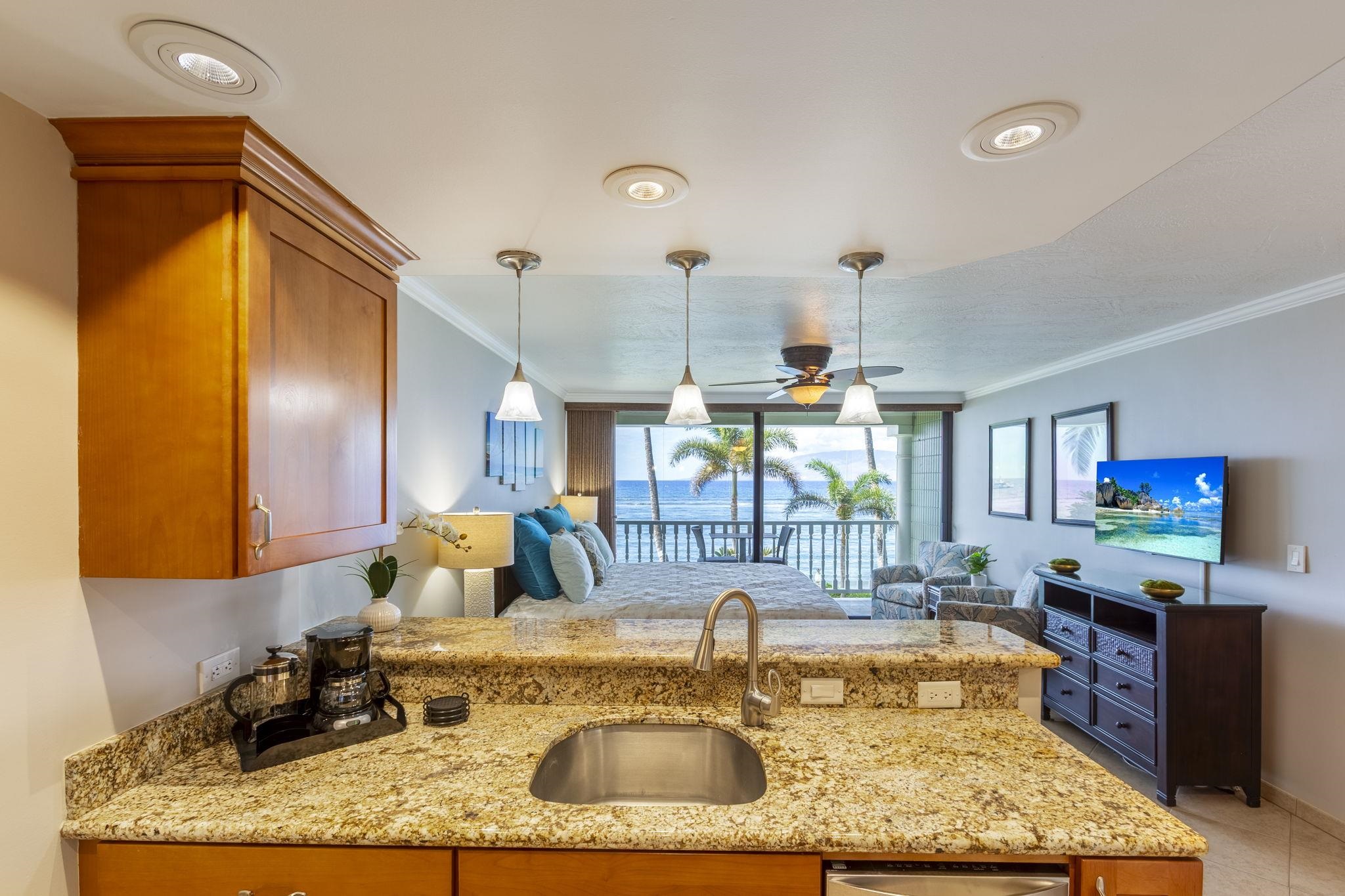 Lahaina Shores condo # 213, Lahaina, Hawaii - photo 13 of 30