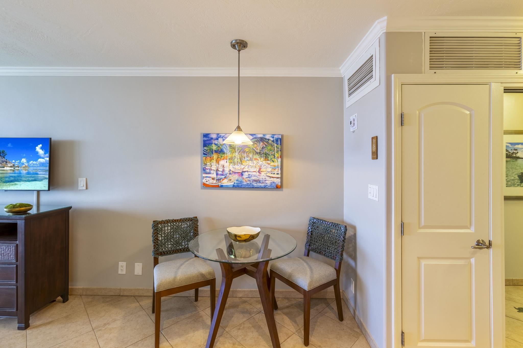 Lahaina Shores condo # 213, Lahaina, Hawaii - photo 17 of 30