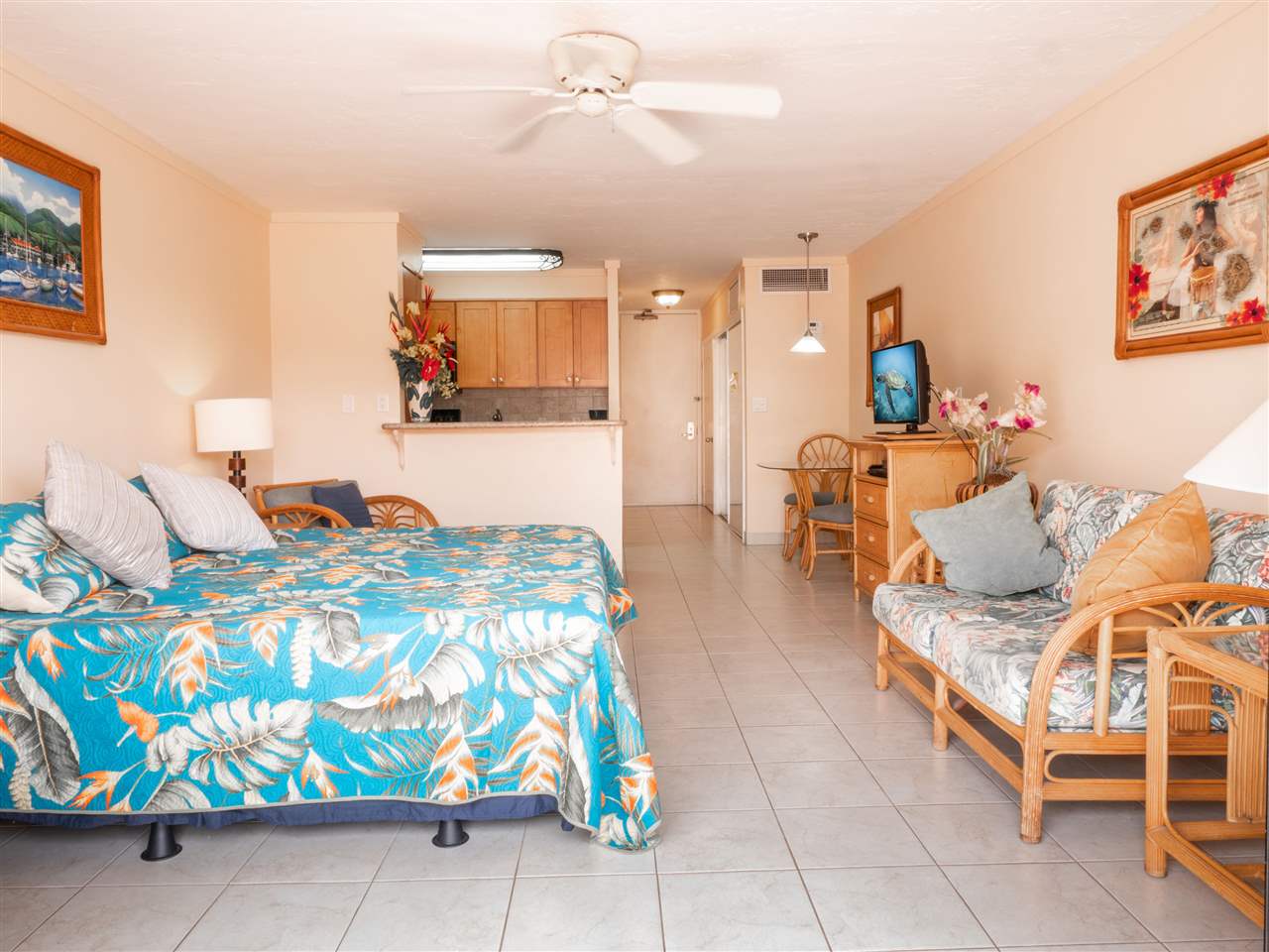 Lahaina Shores condo # 218, Lahaina, Hawaii - photo 12 of 21