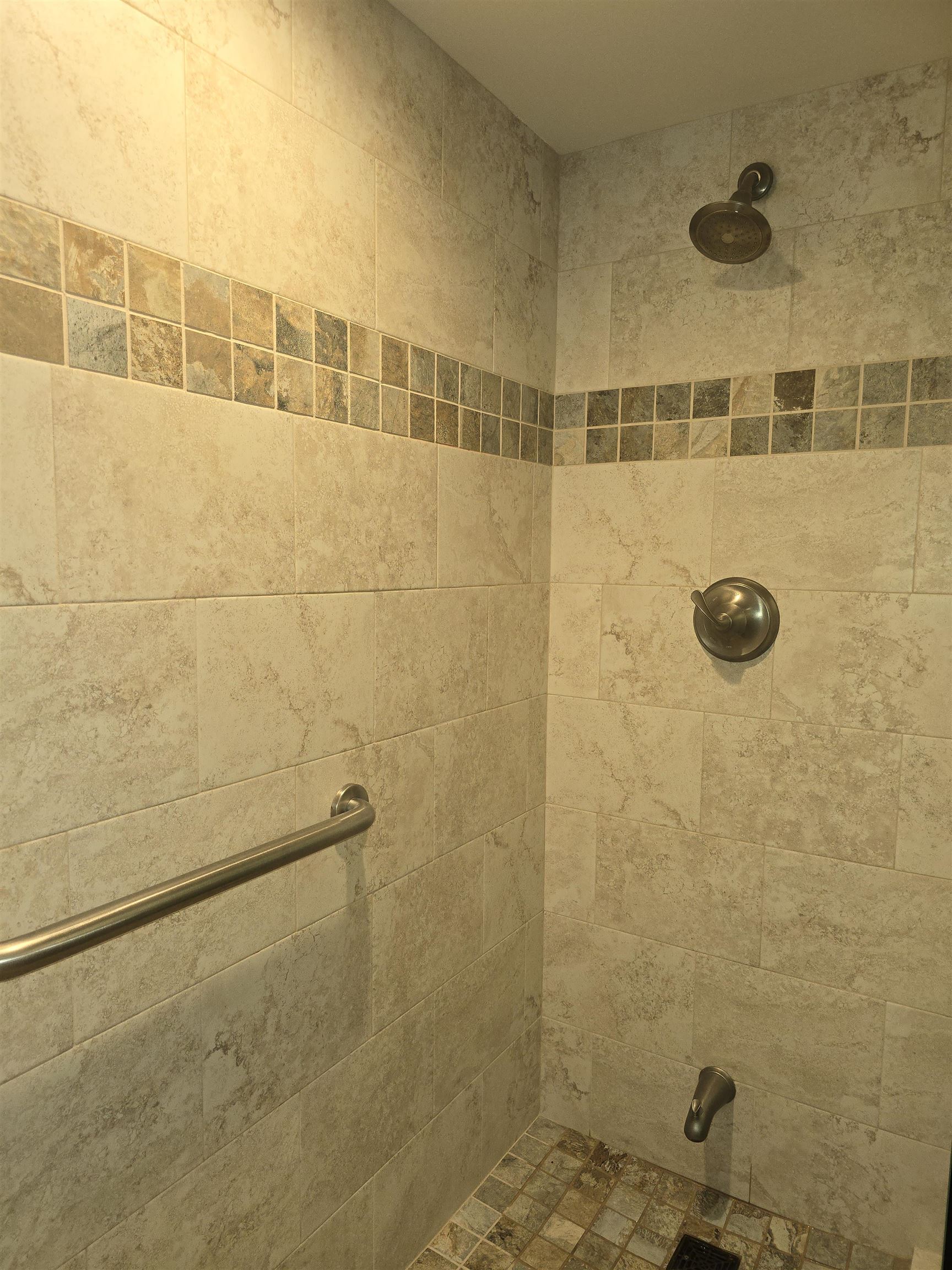 Lahaina Shores condo # 220, Lahaina, Hawaii - photo 16 of 23