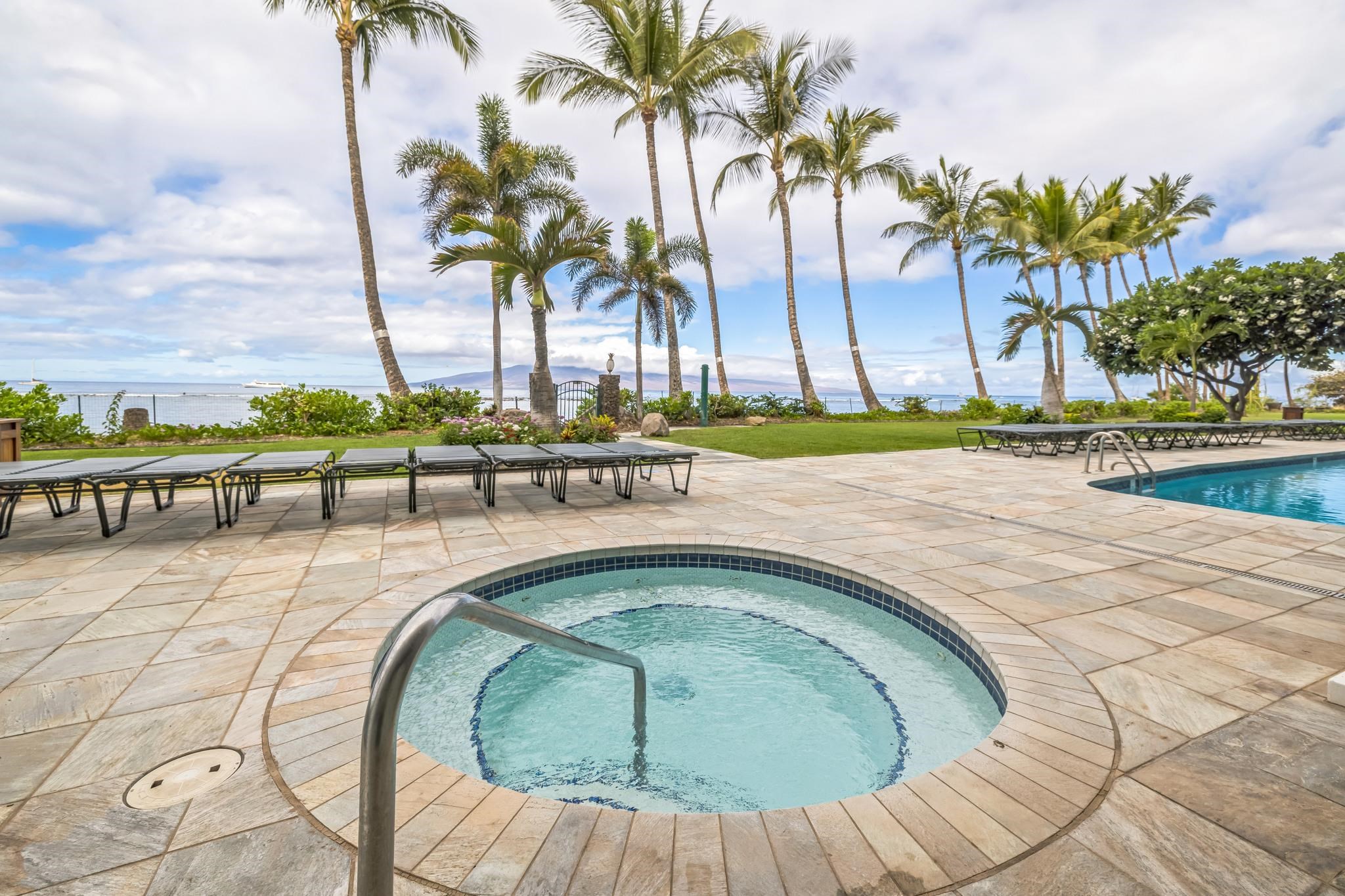 Lahaina Shores condo # 235, Lahaina, Hawaii - photo 12 of 33