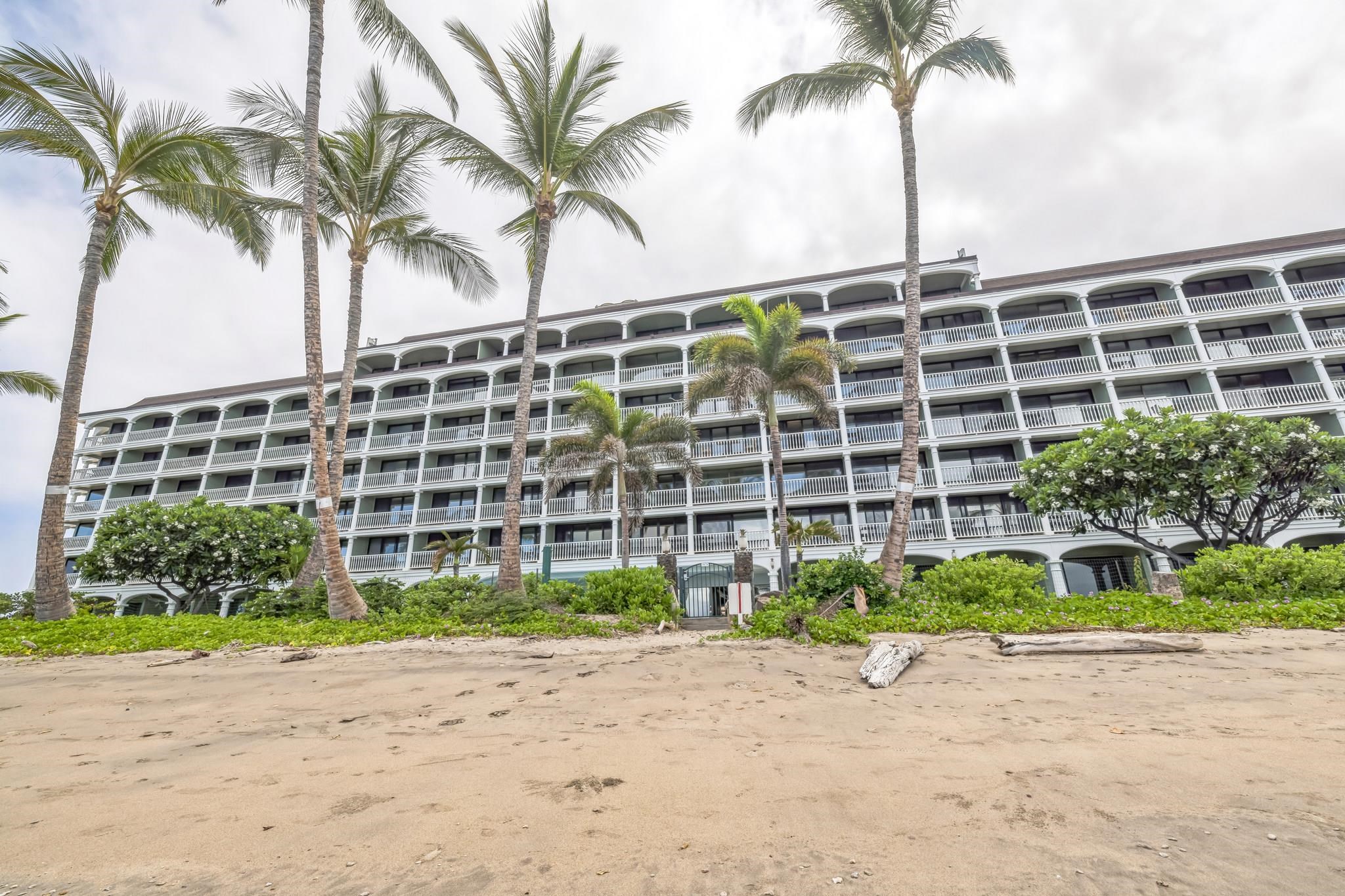 Lahaina Shores condo # 235, Lahaina, Hawaii - photo 29 of 33