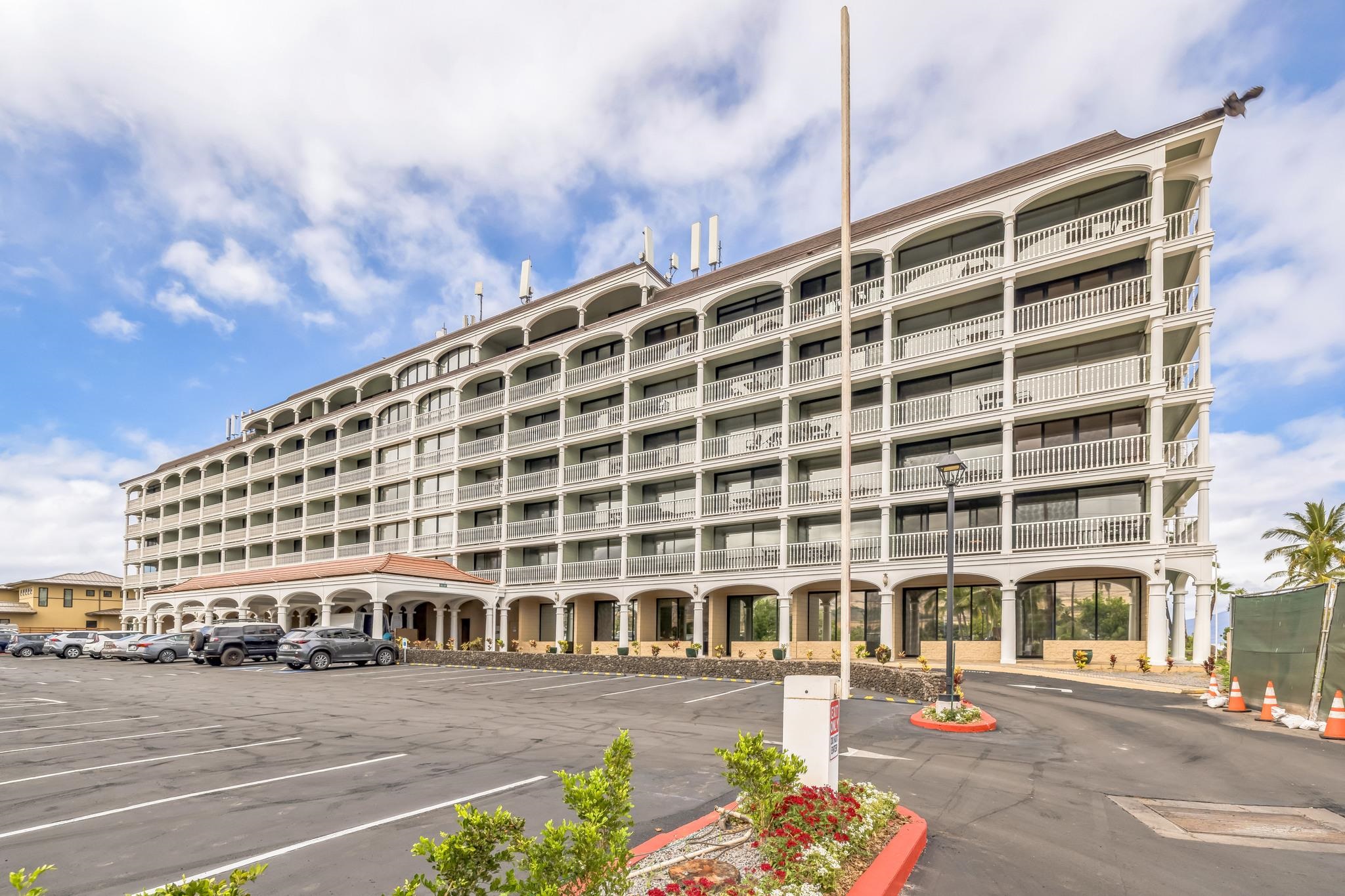 Lahaina Shores condo # 235, Lahaina, Hawaii - photo 32 of 33