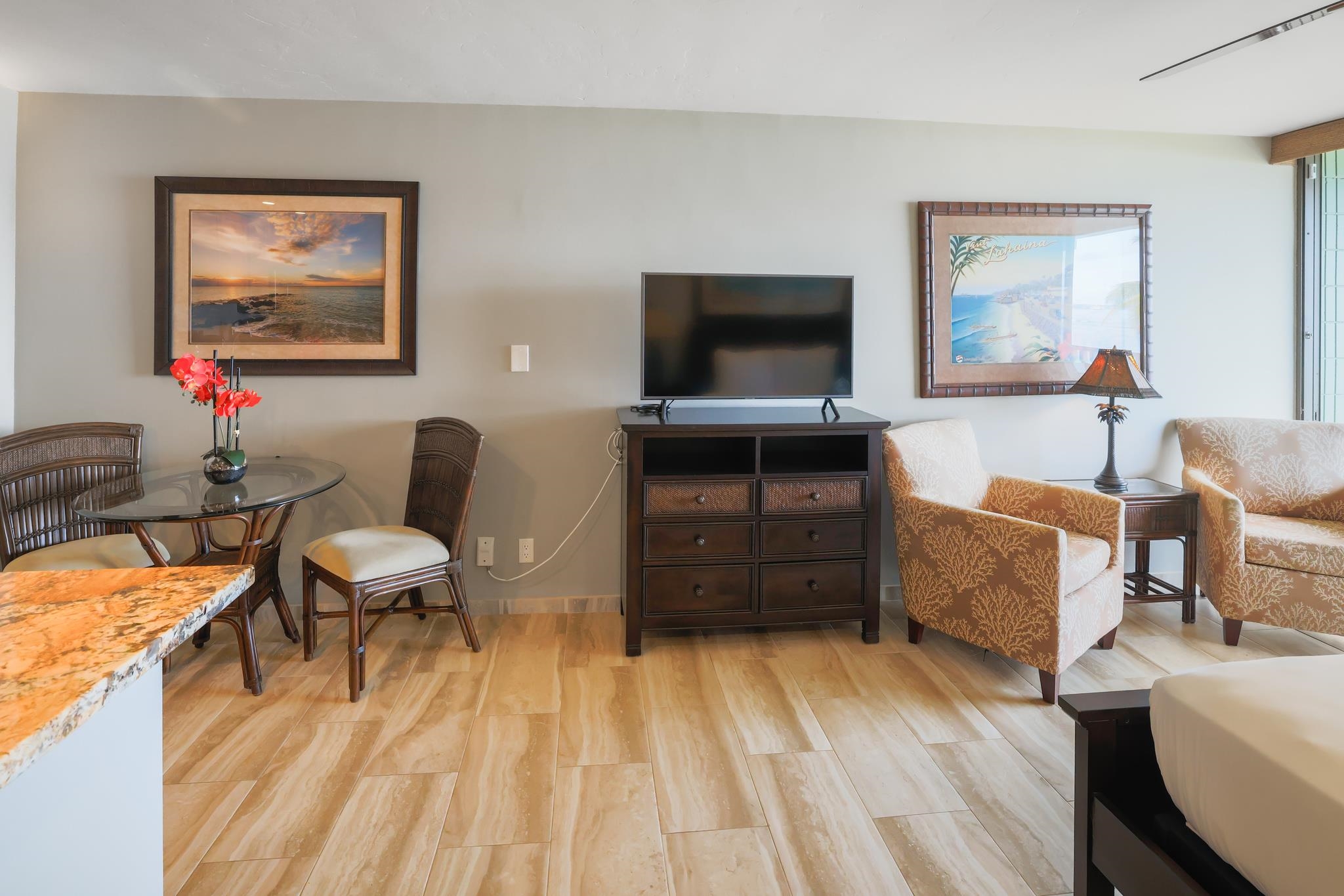 Lahaina Shores condo # 235, Lahaina, Hawaii - photo 6 of 33