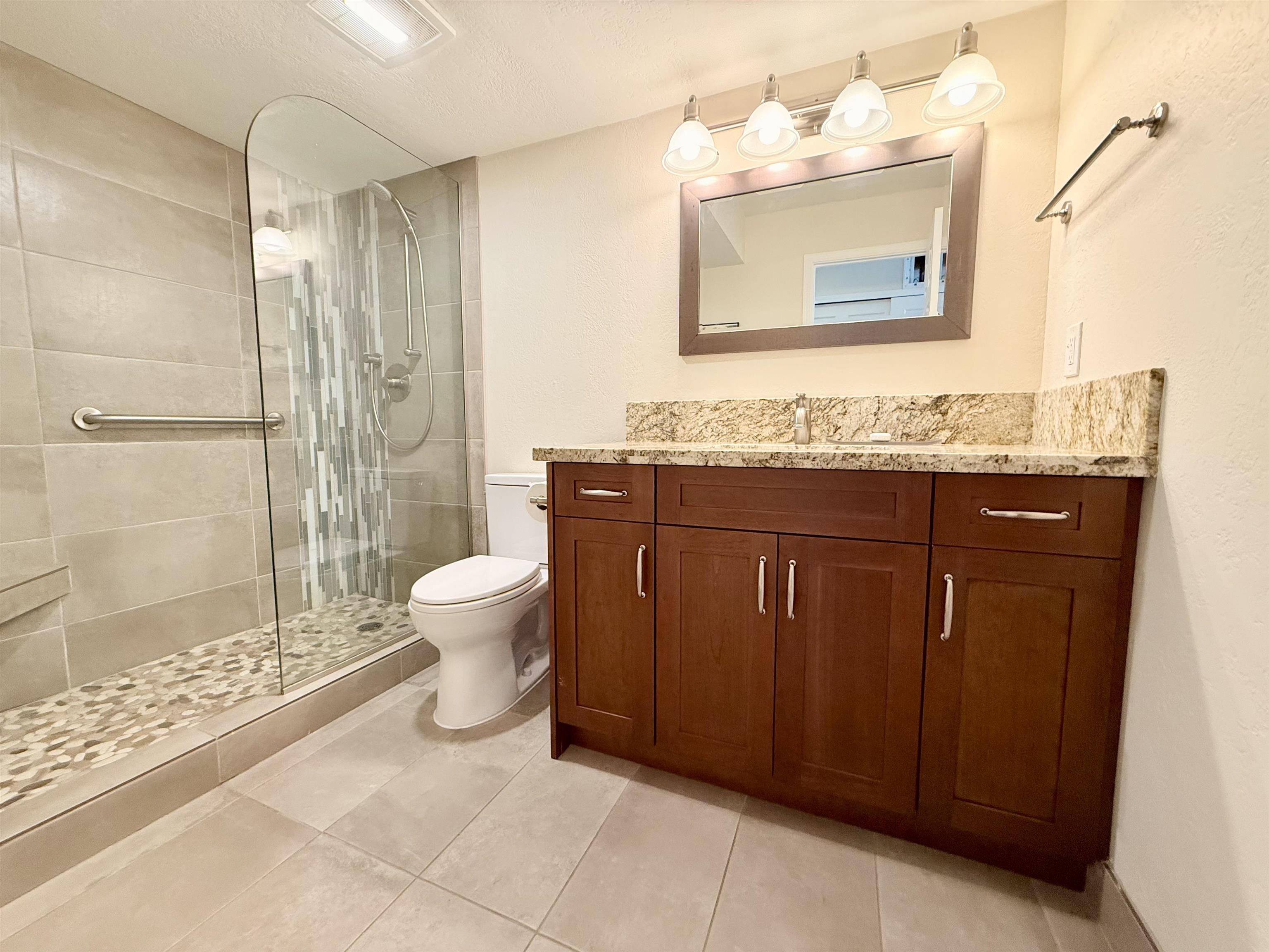 Lahaina Shores condo # 308, Lahaina, Hawaii - photo 17 of 40