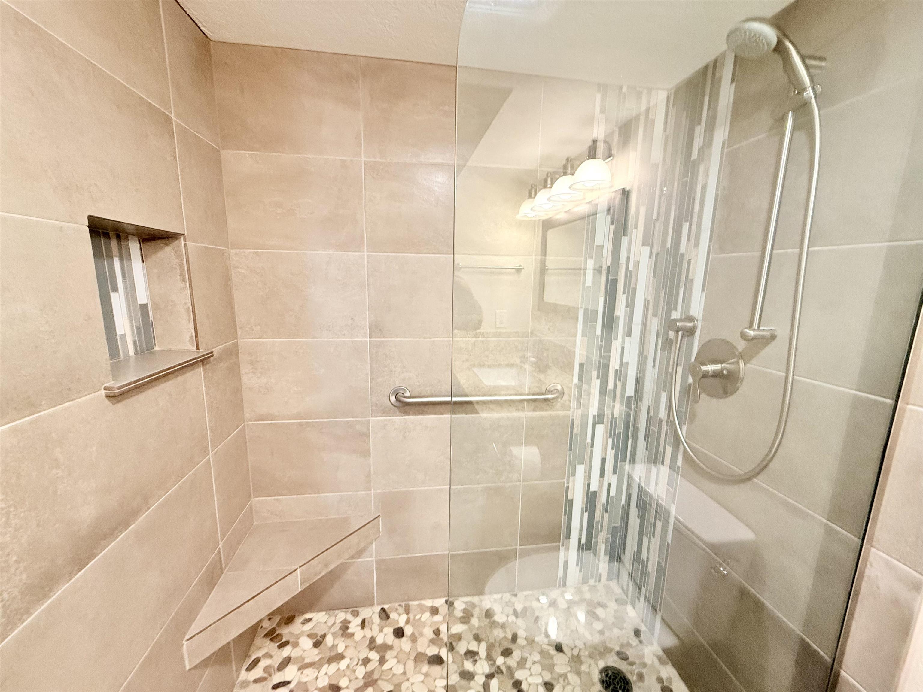 Lahaina Shores condo # 308, Lahaina, Hawaii - photo 18 of 40