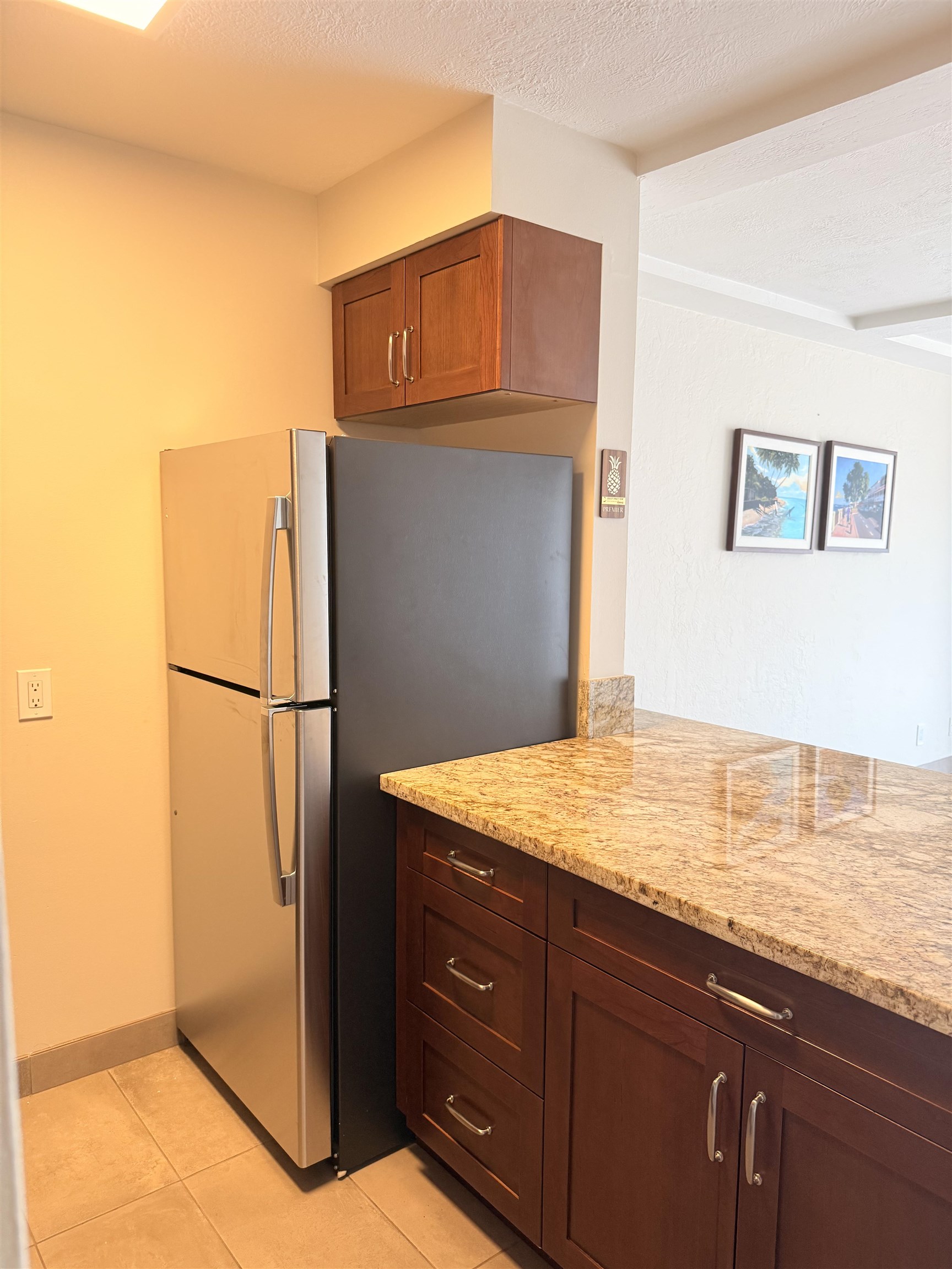 Lahaina Shores condo # 308, Lahaina, Hawaii - photo 3 of 40