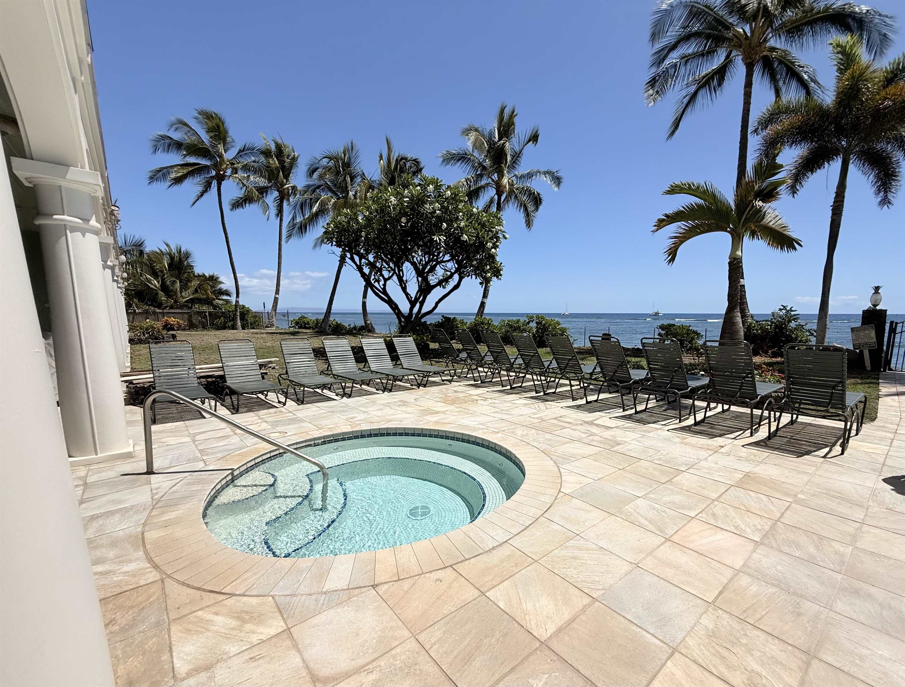 Lahaina Shores condo # 308, Lahaina, Hawaii - photo 28 of 40