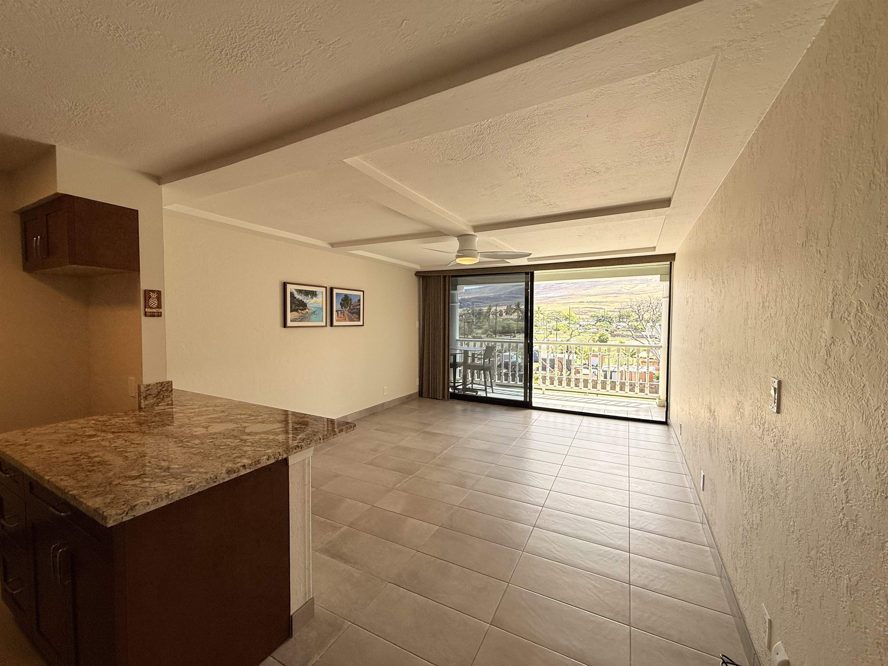 Lahaina Shores condo # 308, Lahaina, Hawaii - photo 9 of 40