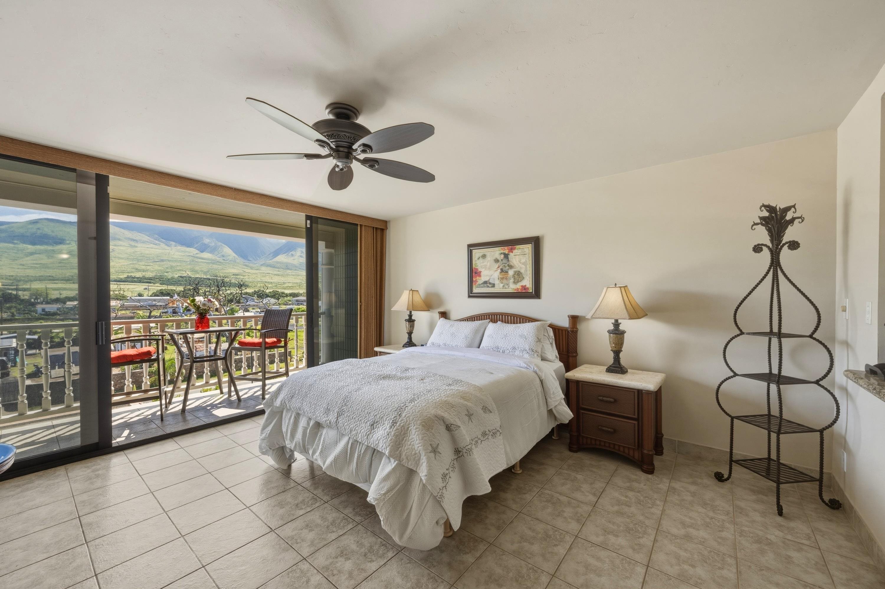 Lahaina Shores condo # 314, Lahaina, Hawaii - photo 5 of 29