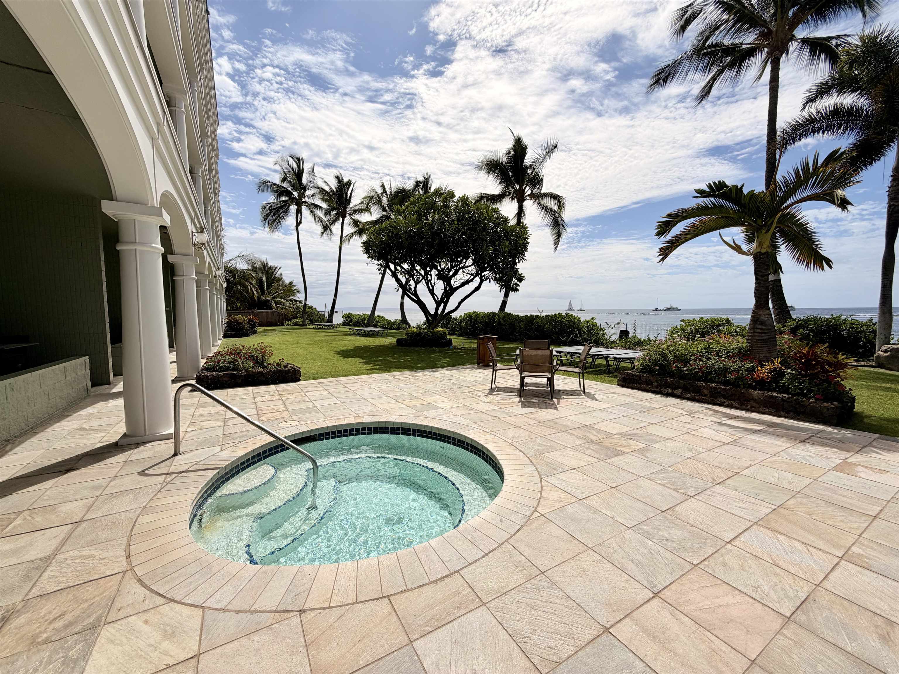 Lahaina Shores condo # 320, Lahaina, Hawaii - photo 31 of 41