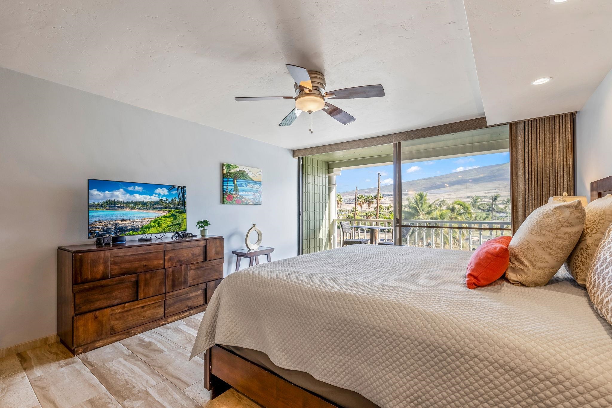 Lahaina Shores condo # 326, Lahaina, Hawaii - photo 2 of 23