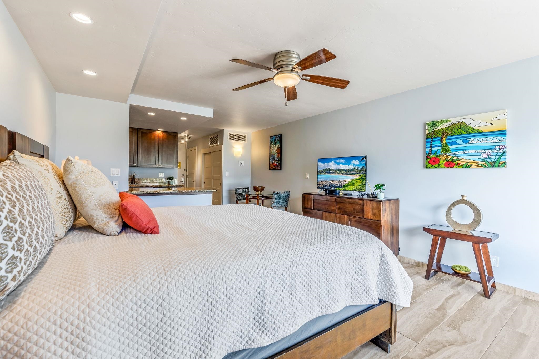 Lahaina Shores condo # 326, Lahaina, Hawaii - photo 7 of 23