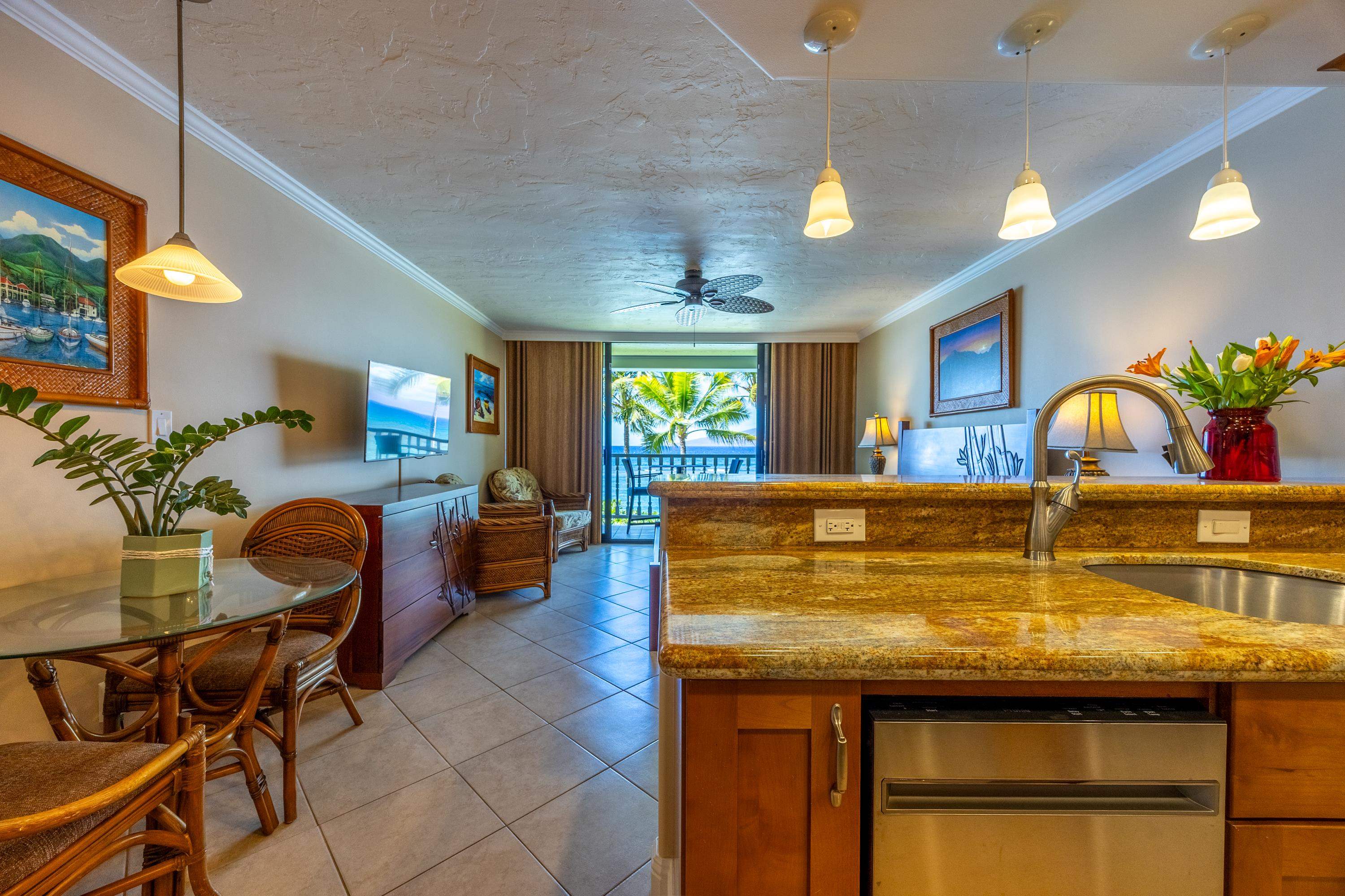 Lahaina Shores condo # 327, Lahaina, Hawaii - photo 4 of 27