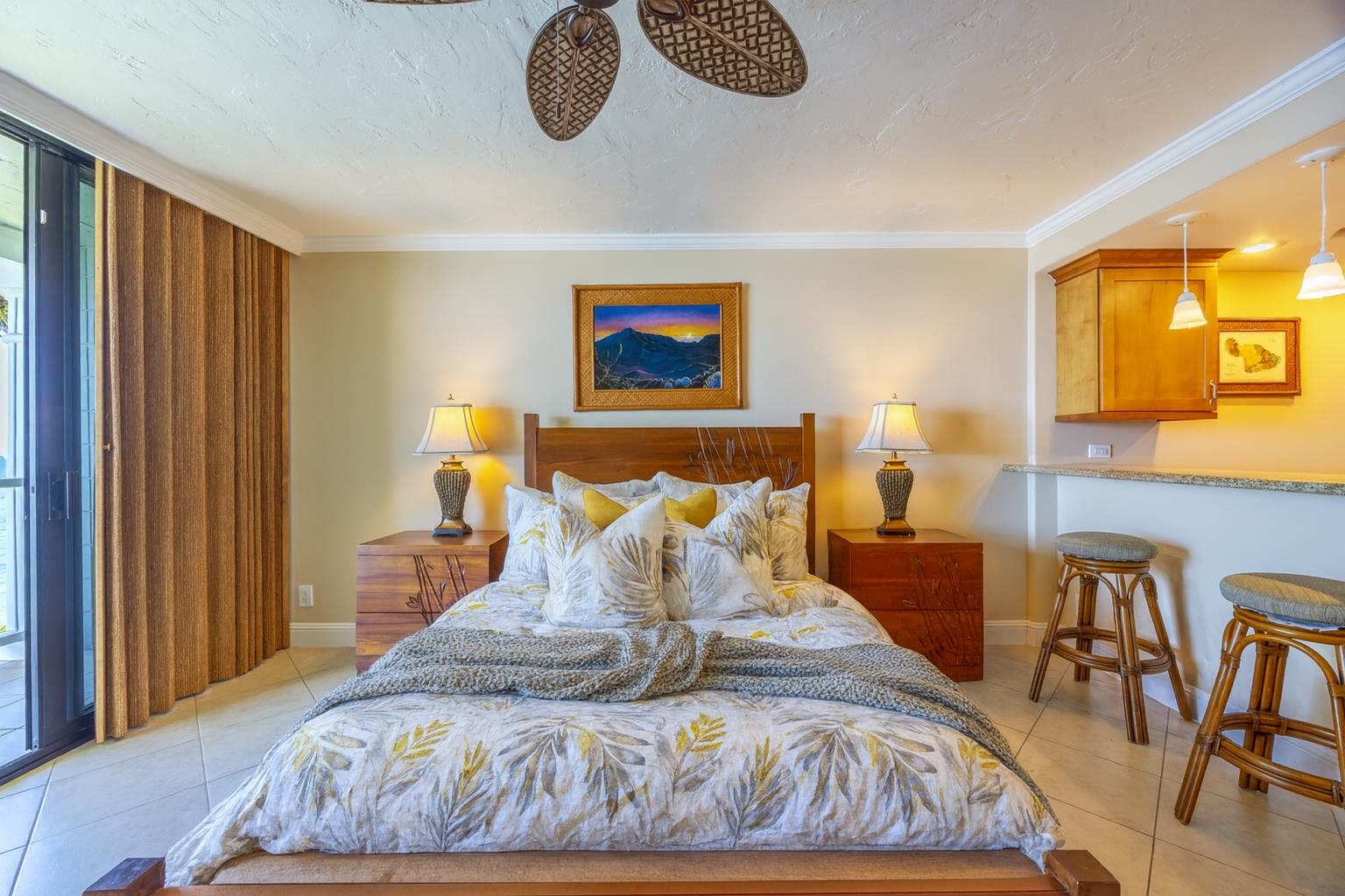 Lahaina Shores condo # 327, Lahaina, Hawaii - photo 6 of 27