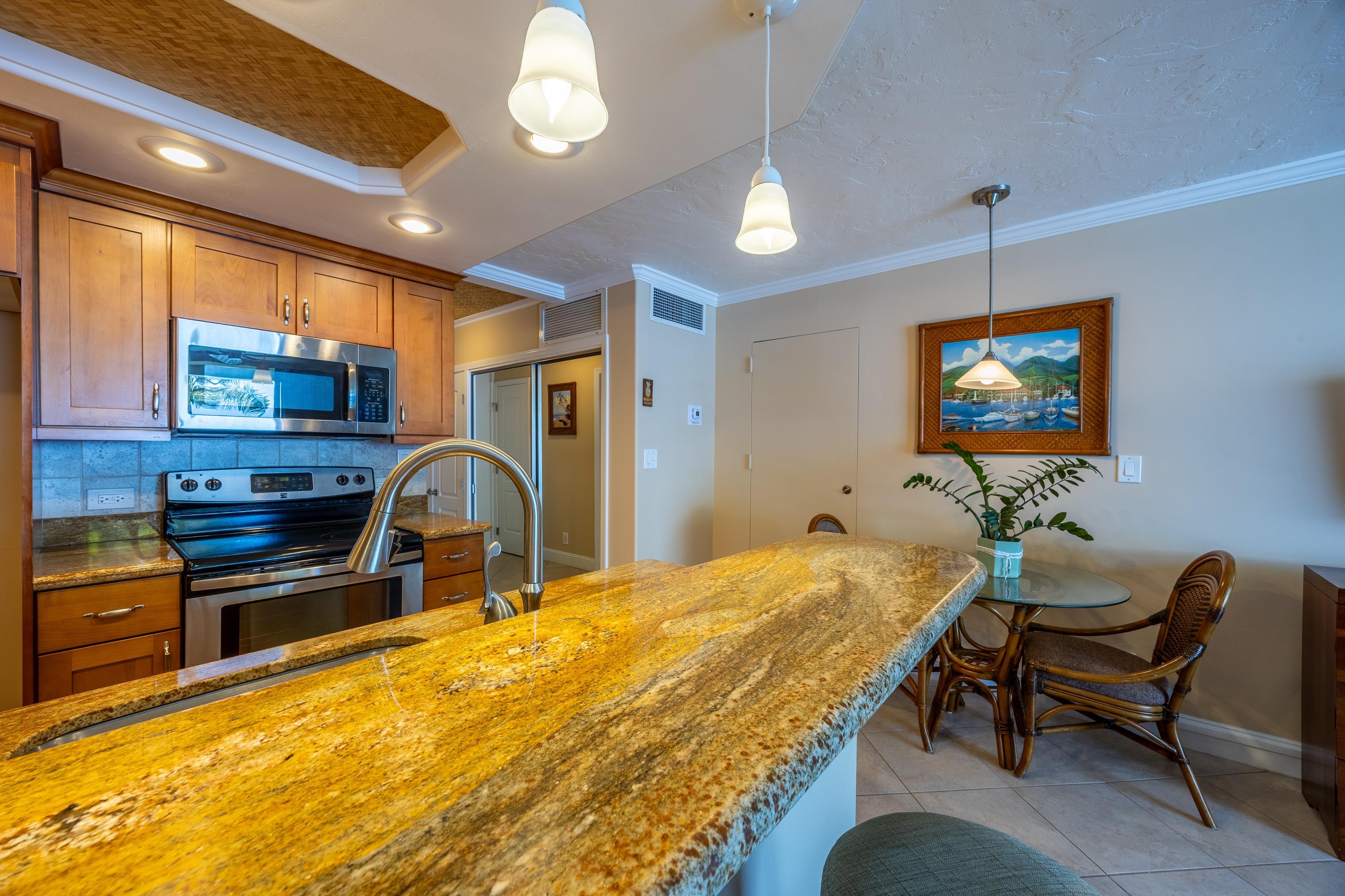 Lahaina Shores condo # 327, Lahaina, Hawaii - photo 9 of 27