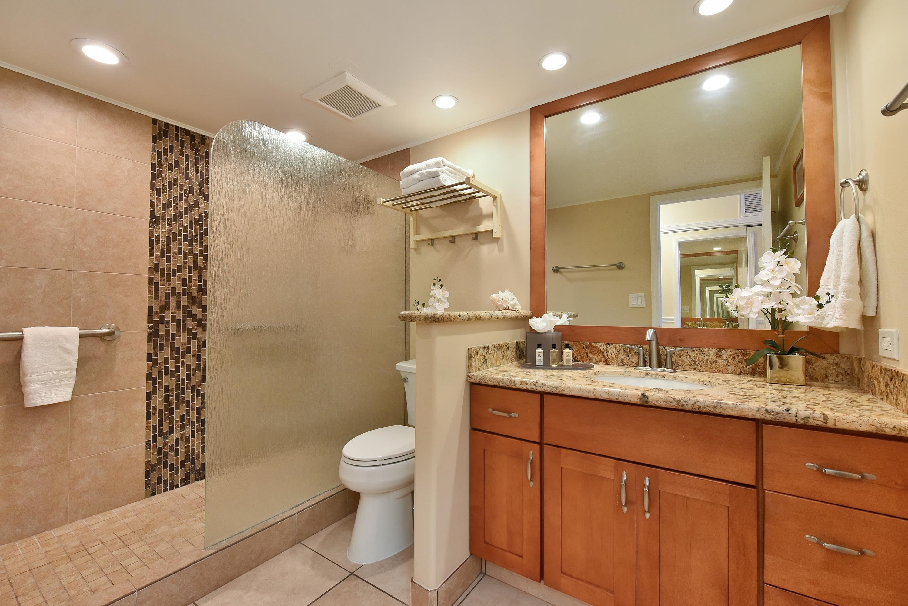 Lahaina Shores condo # 333, Lahaina, Hawaii - photo 20 of 38