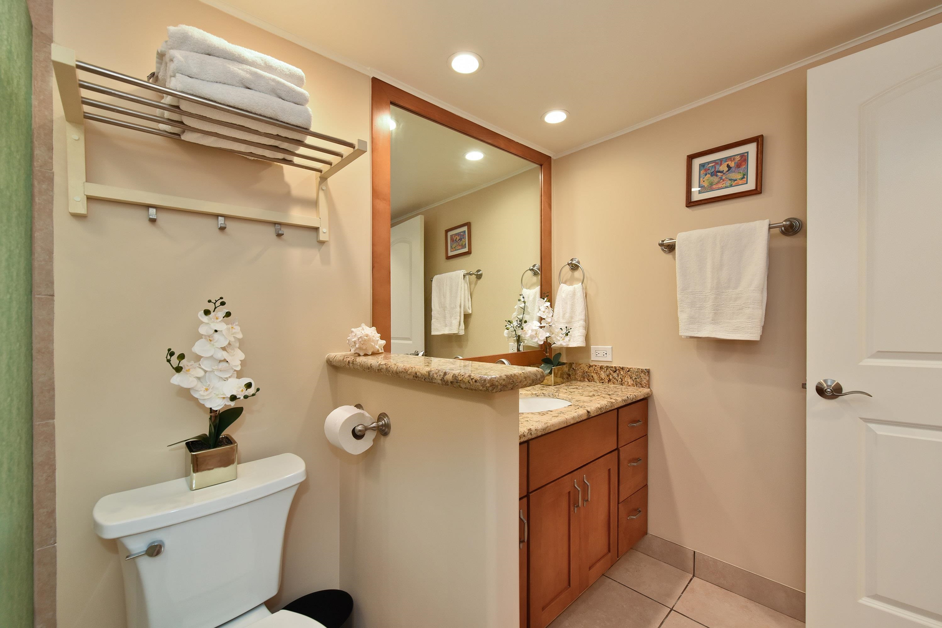 Lahaina Shores condo # 333, Lahaina, Hawaii - photo 21 of 38