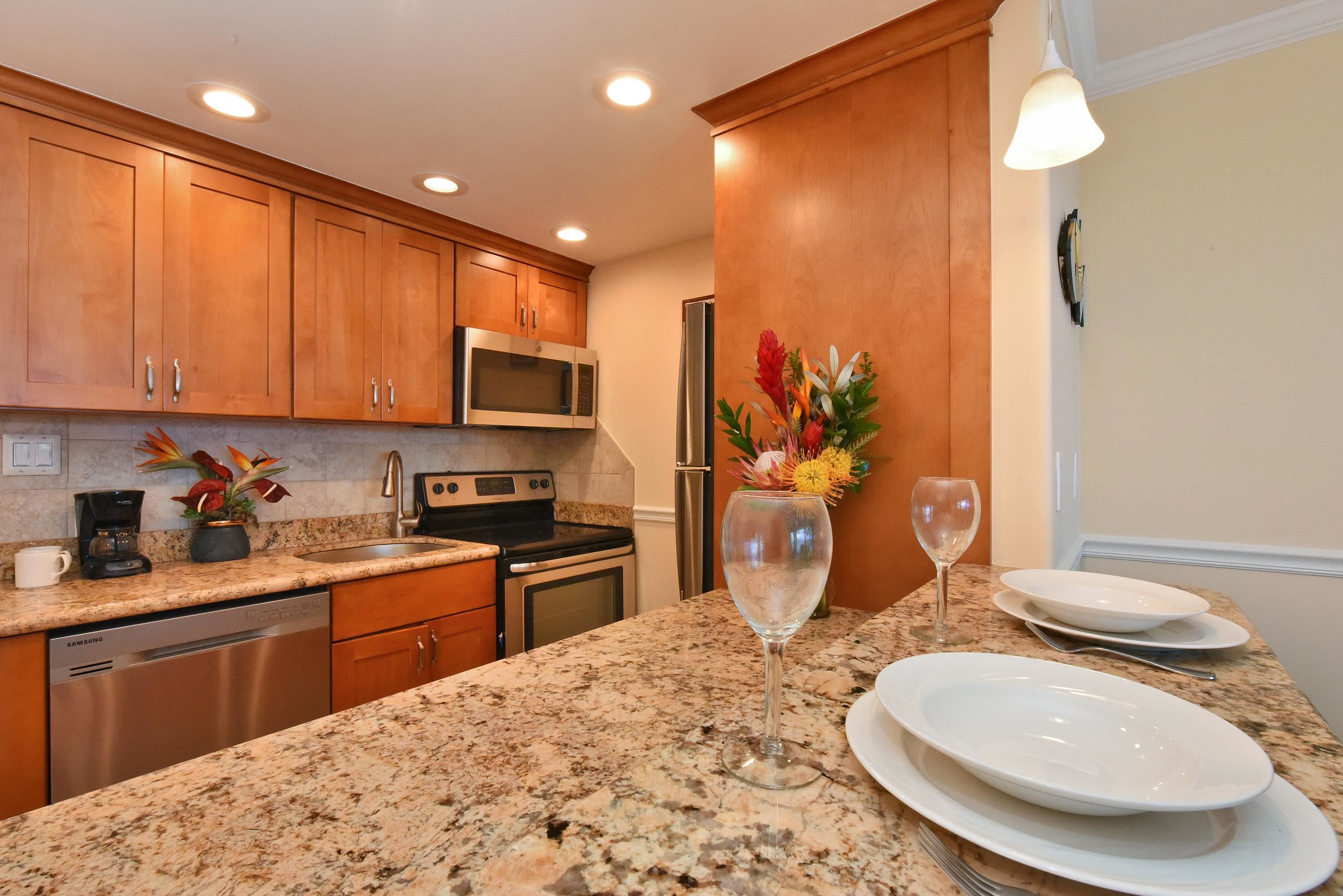 Lahaina Shores condo # 333, Lahaina, Hawaii - photo 4 of 38