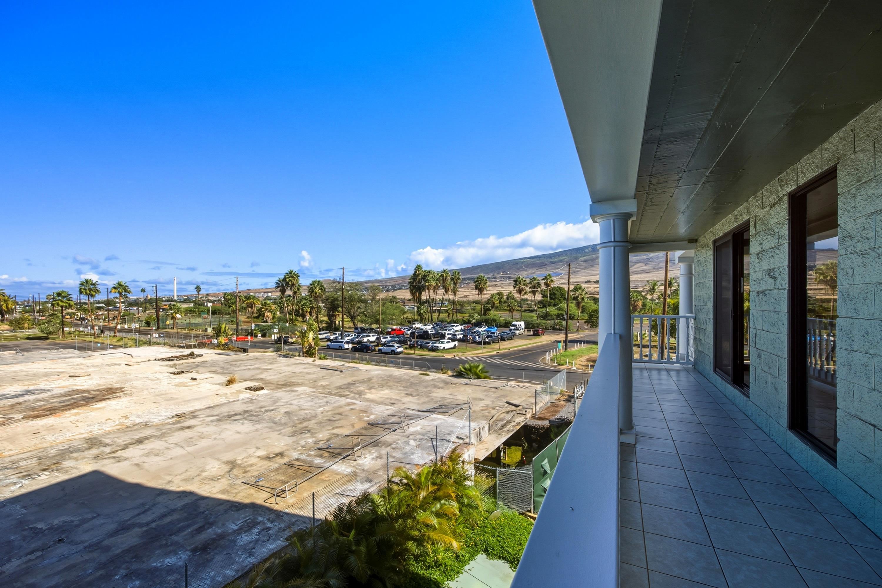 Lahaina Shores condo # 334, Lahaina, Hawaii - photo 23 of 36