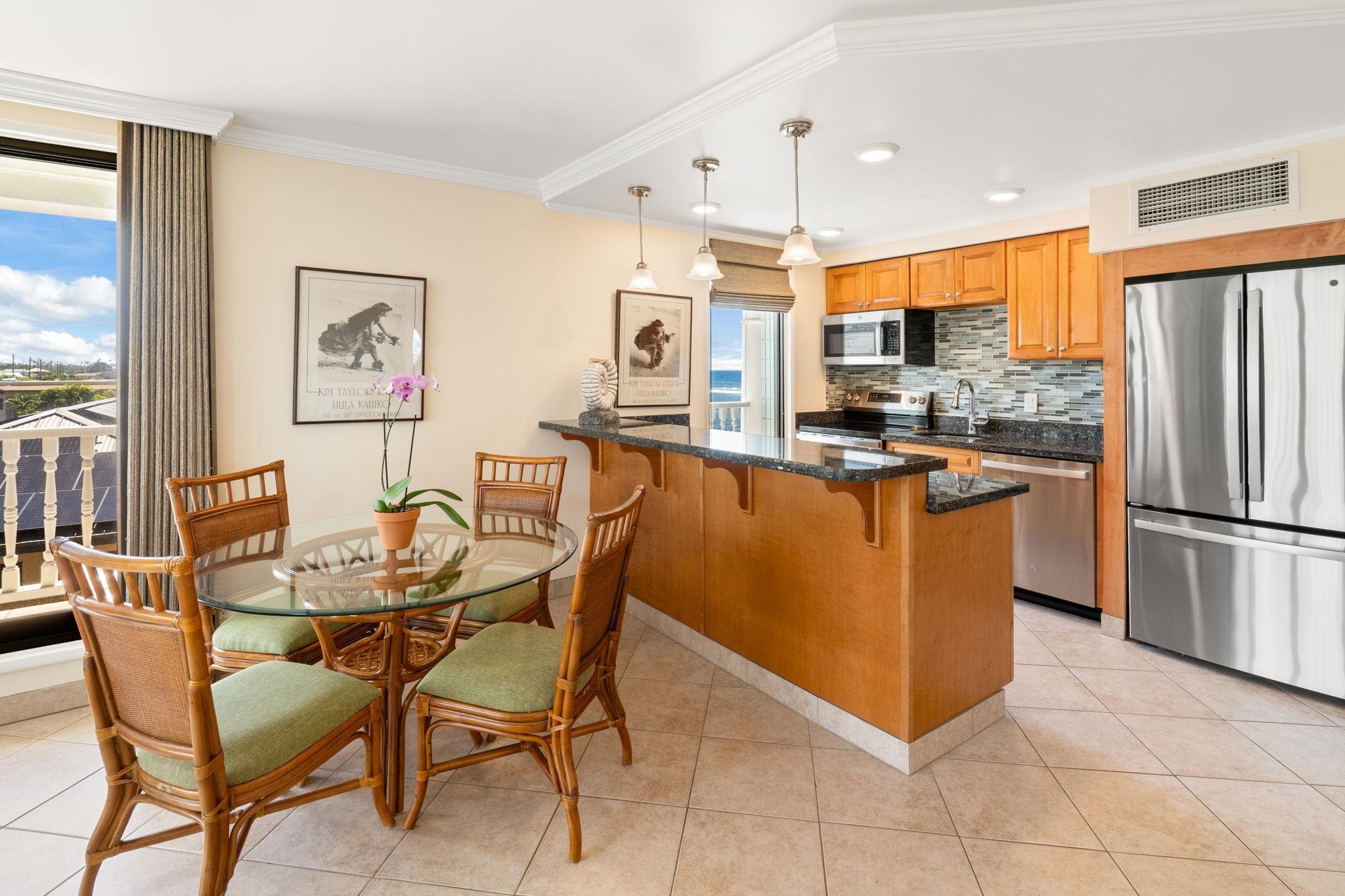 Lahaina Shores condo # 402, Lahaina, Hawaii - photo 16 of 34