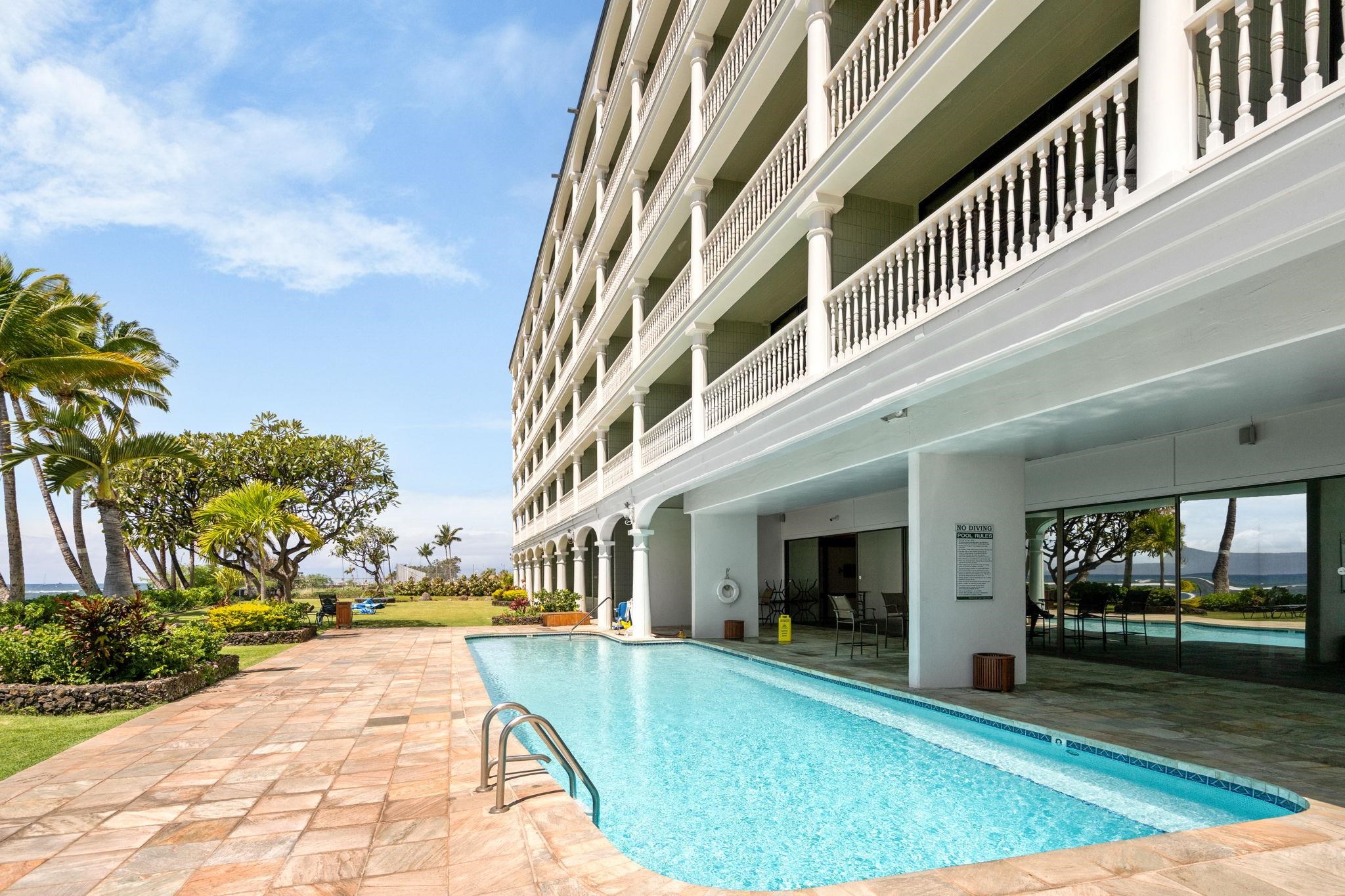 Lahaina Shores condo # 402, Lahaina, Hawaii - photo 31 of 34