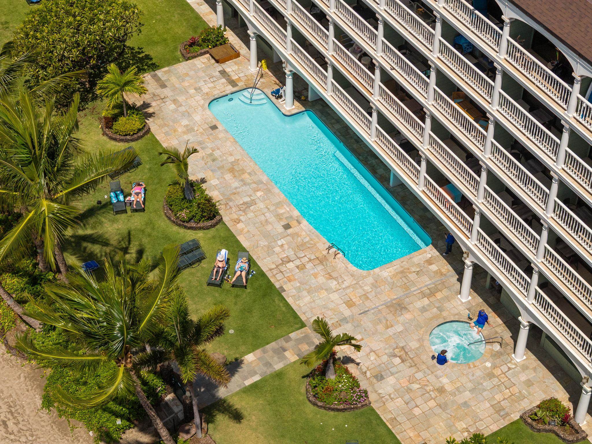 Lahaina Shores condo # 402, Lahaina, Hawaii - photo 10 of 34