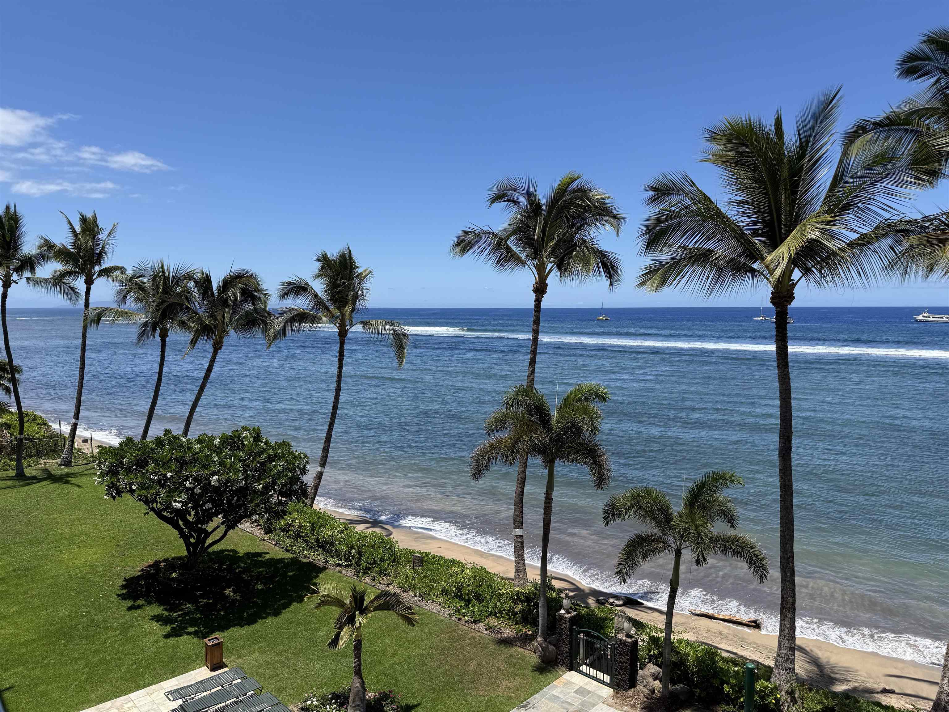 Lahaina Shores condo # 419, Lahaina, Hawaii - photo 2 of 27
