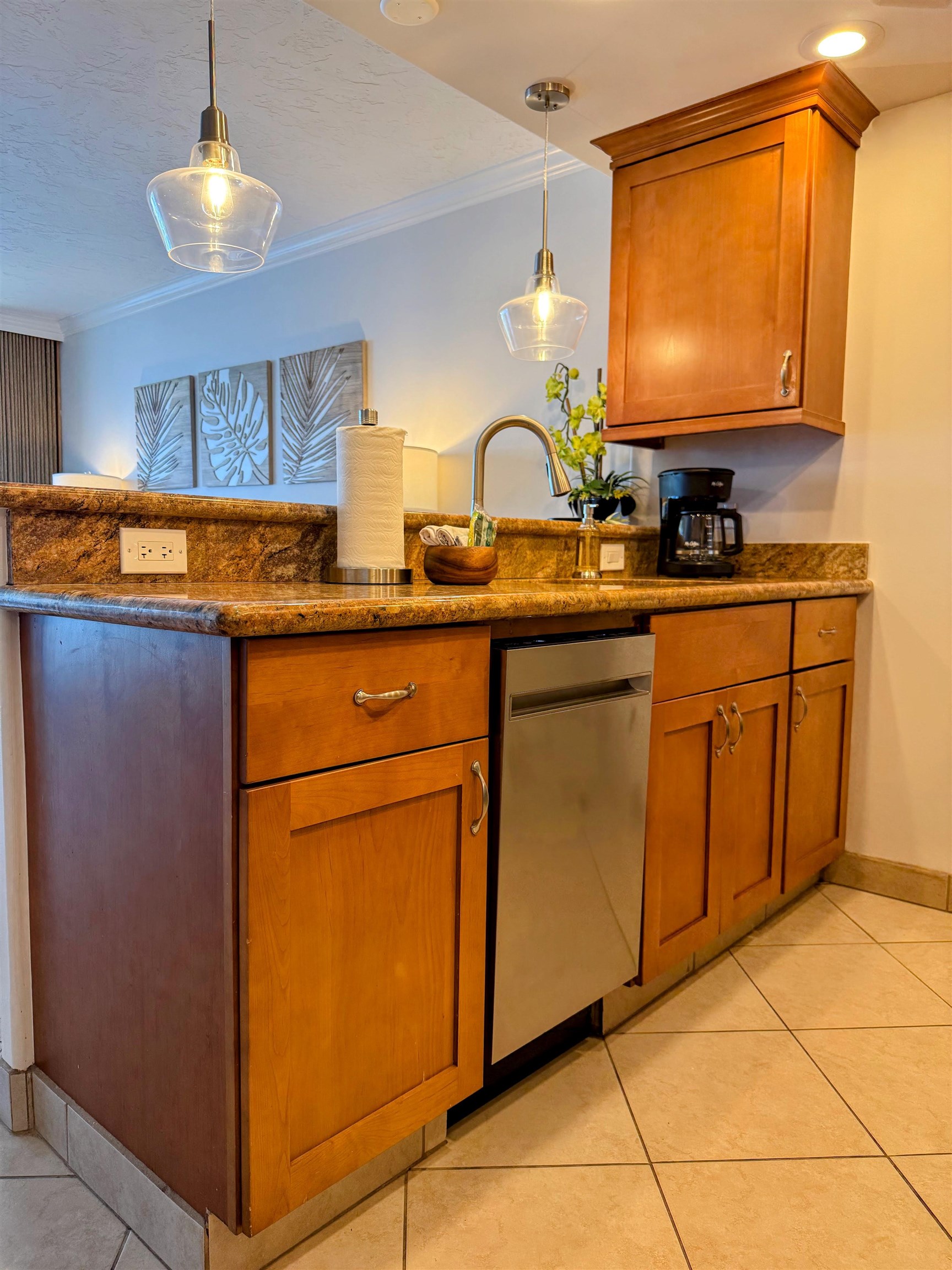 Lahaina Shores condo # 419, Lahaina, Hawaii - photo 18 of 27